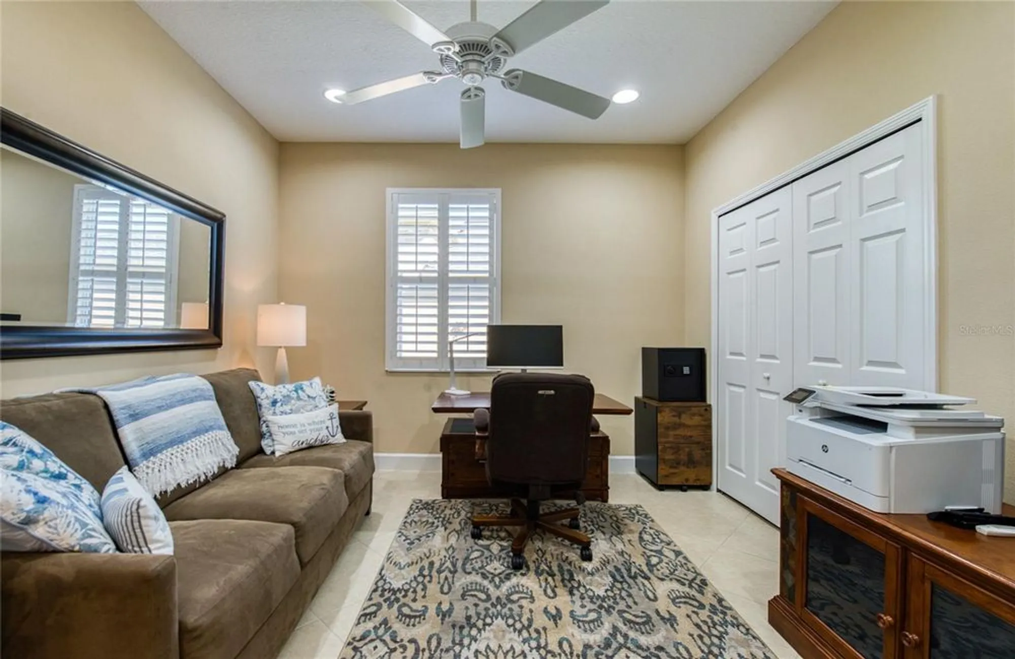 Property Slideshow image 23 of 40 | 2227 nottingham greens dr, Sun City Center, FL, 33573
