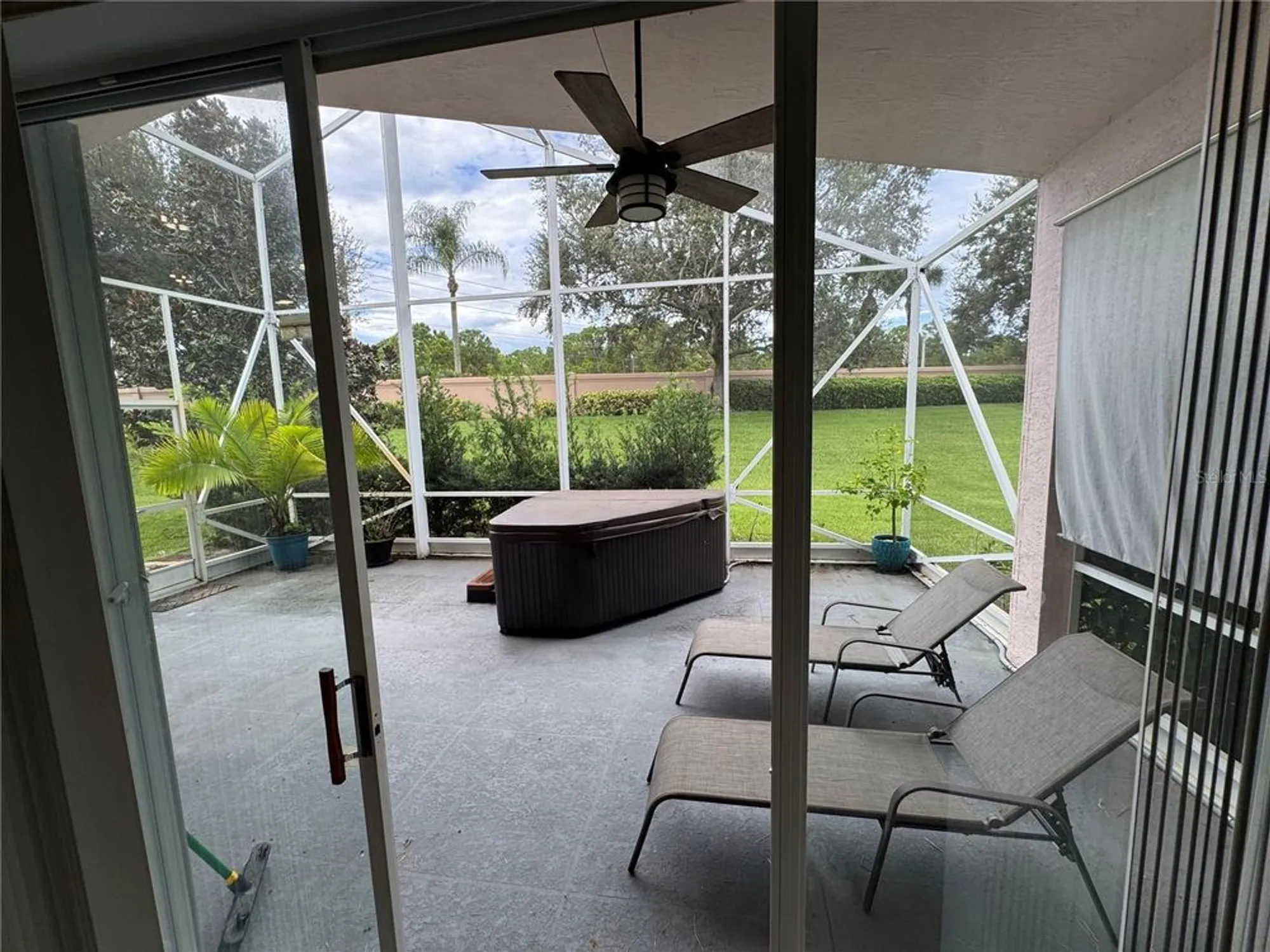 Property Slideshow image 25 of 34 | 318 nw shoreview dr, Port St Lucie, FL, 34986