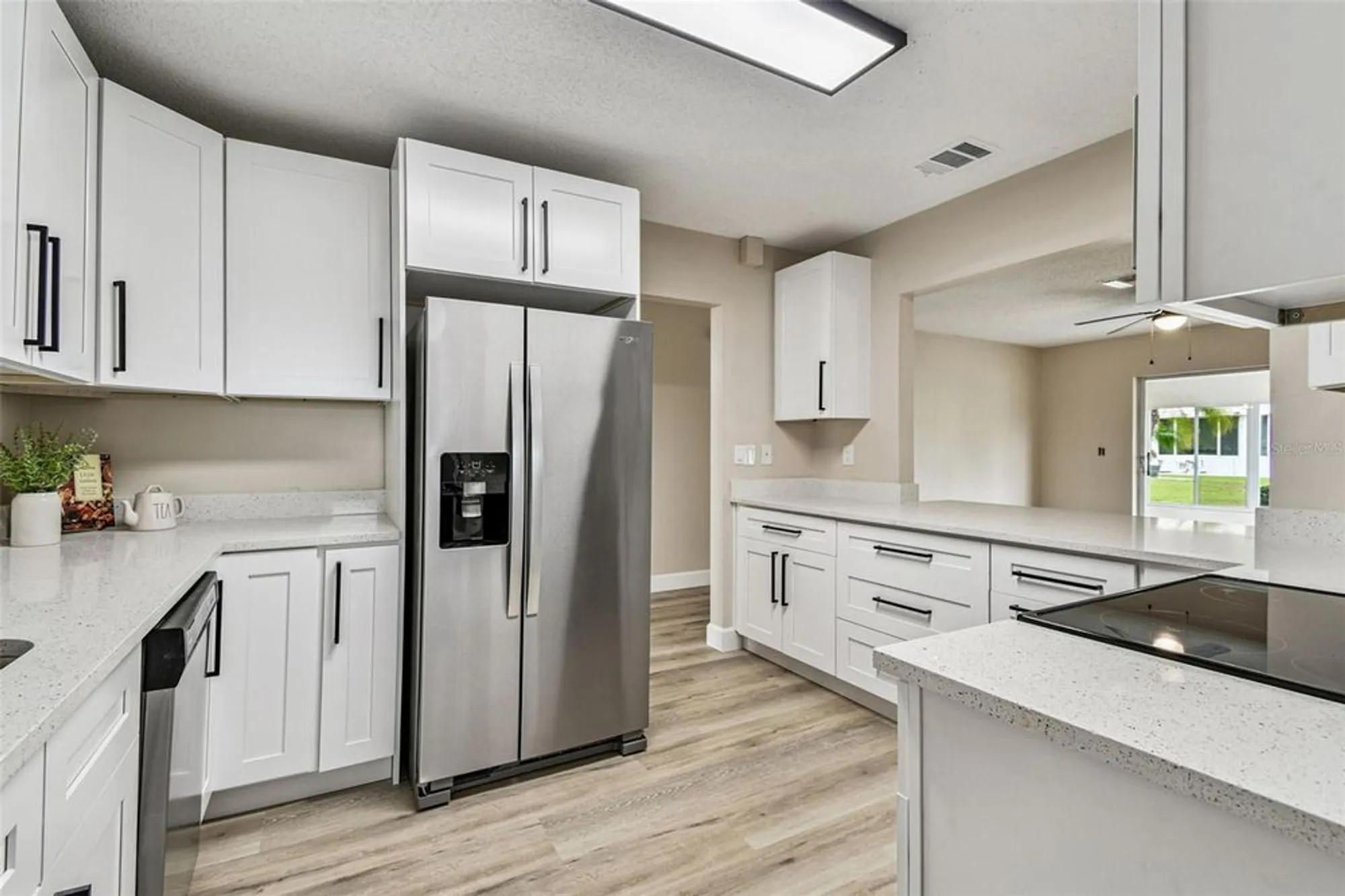 Property Slideshow image 6 of 36 | 1805 butterfly pl, Sun City Center, FL, 33573