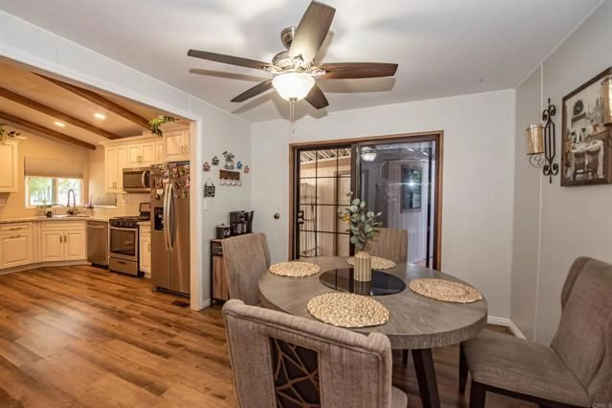 Property Slideshow image 10 of 67 | 38210 via taffia, Murrieta, CA, 92563