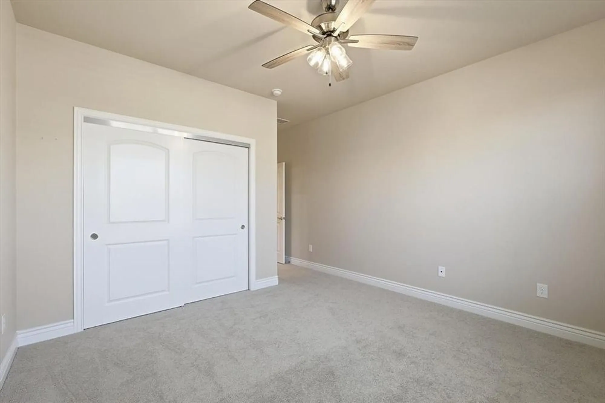 Property Slideshow image 21 of 37 | 9513 windwood ln, Denton, TX, 76207