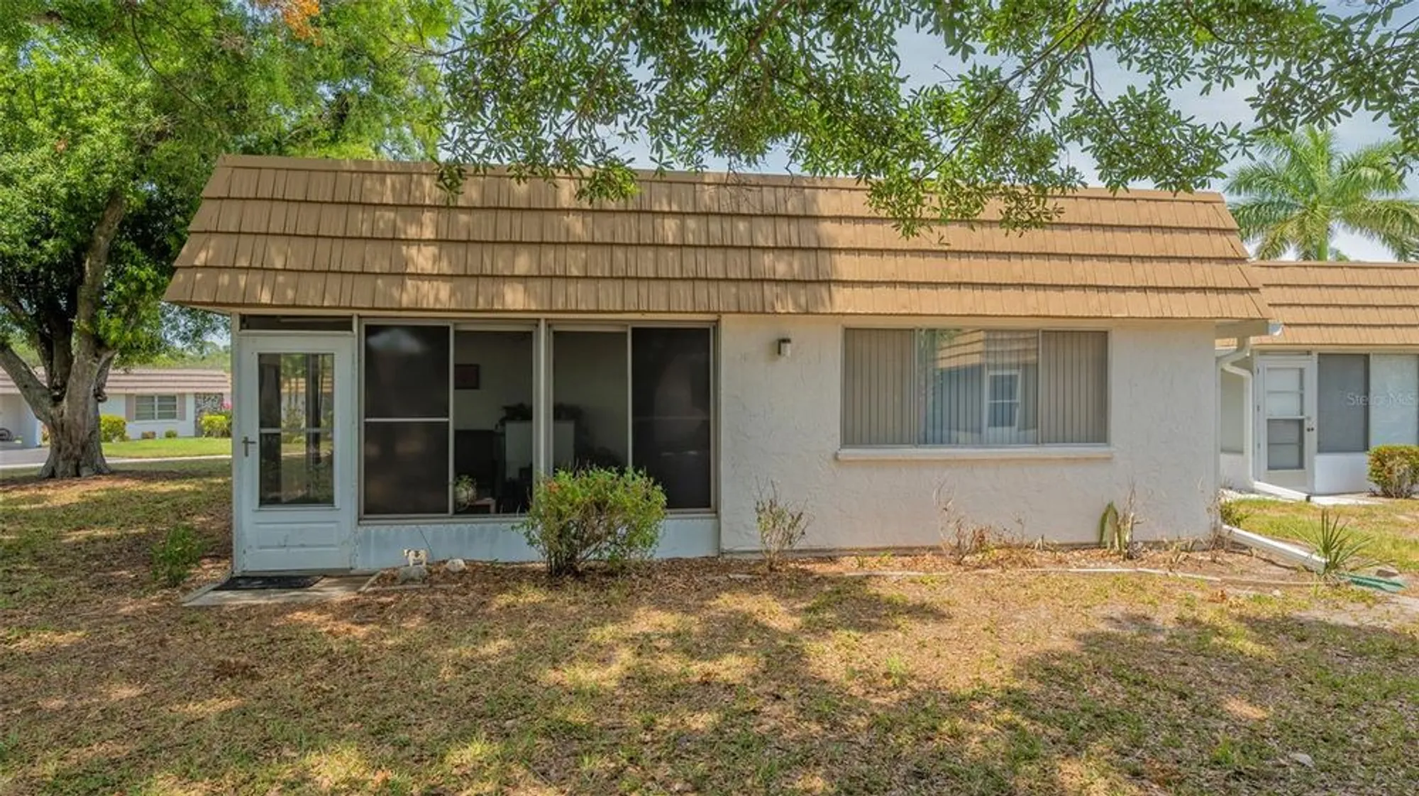 Property Slideshow image 41 of 86 | 2016 riverbluff pkwy v328, Sarasota, FL, 34231