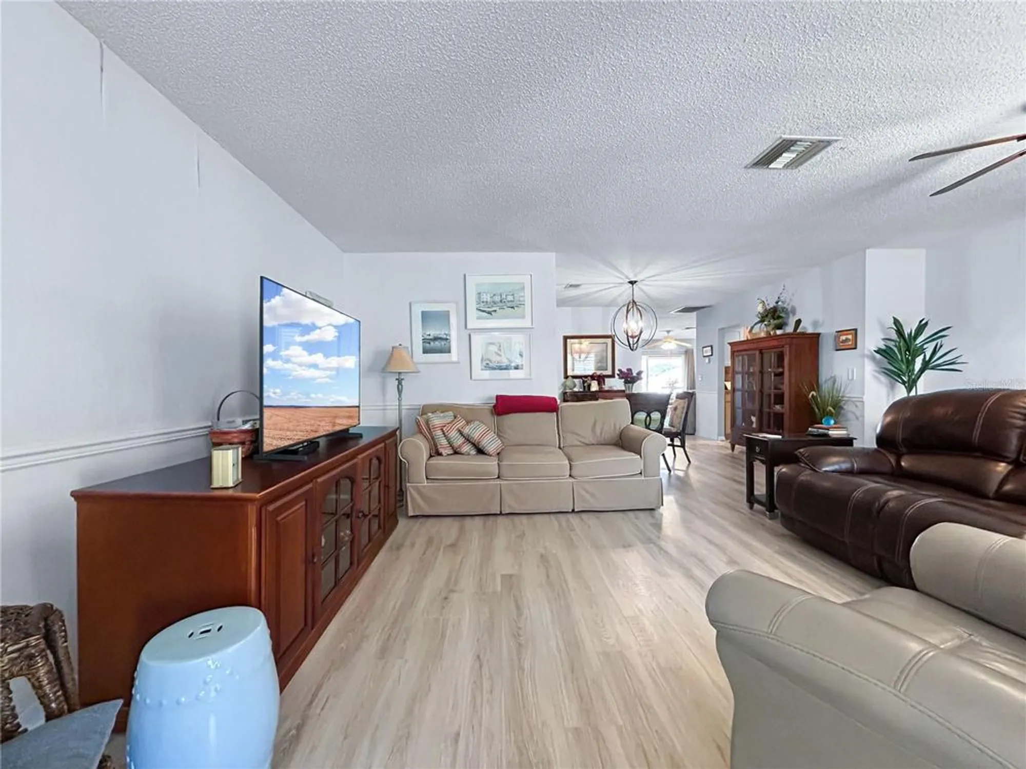 Property Slideshow image 6 of 41 | 1308 bluewater dr, Sun City Center, FL, 33573