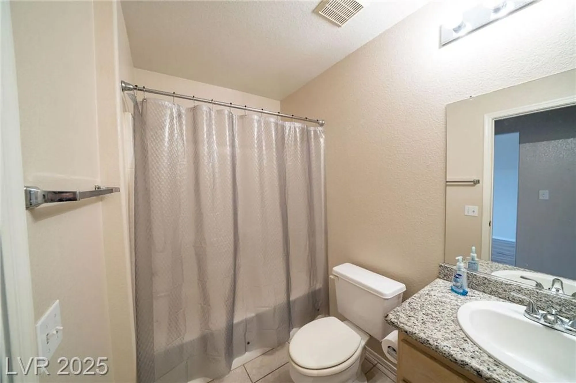 Property Slideshow image 13 of 30 | 9908 bundella dr, Las Vegas, NV, 89134