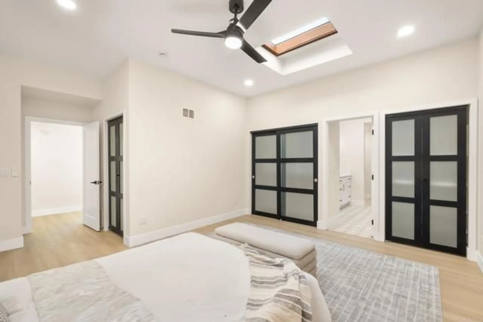 Property Slideshow image 18 of 23 | 1453 la habra dr, San Marcos, CA, 92078