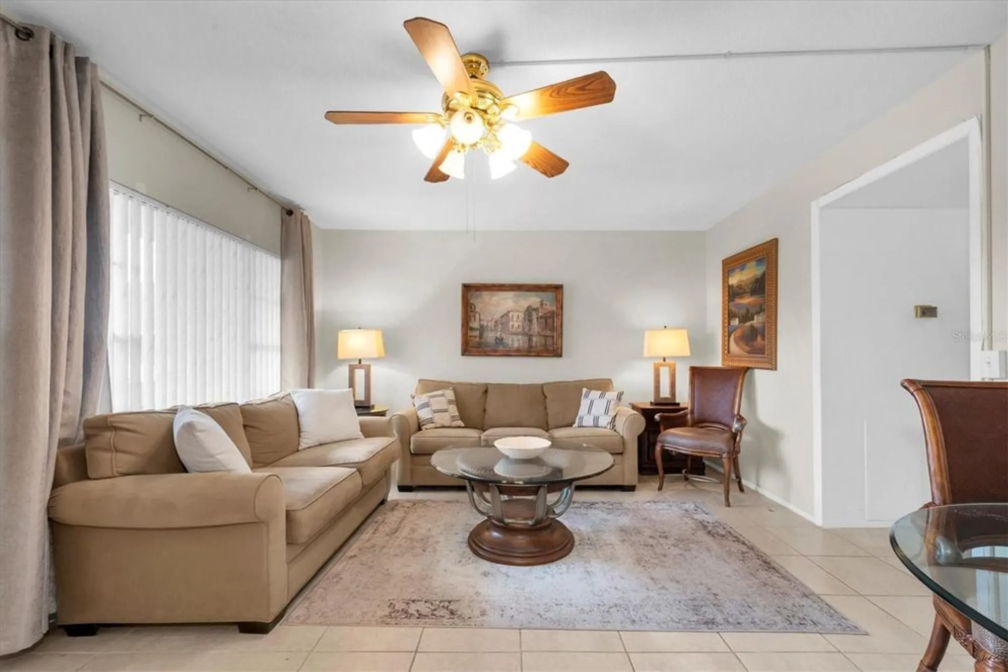 Property Slideshow image 10 of 26 | 2042 australia way 78, Clearwater, FL, 33763