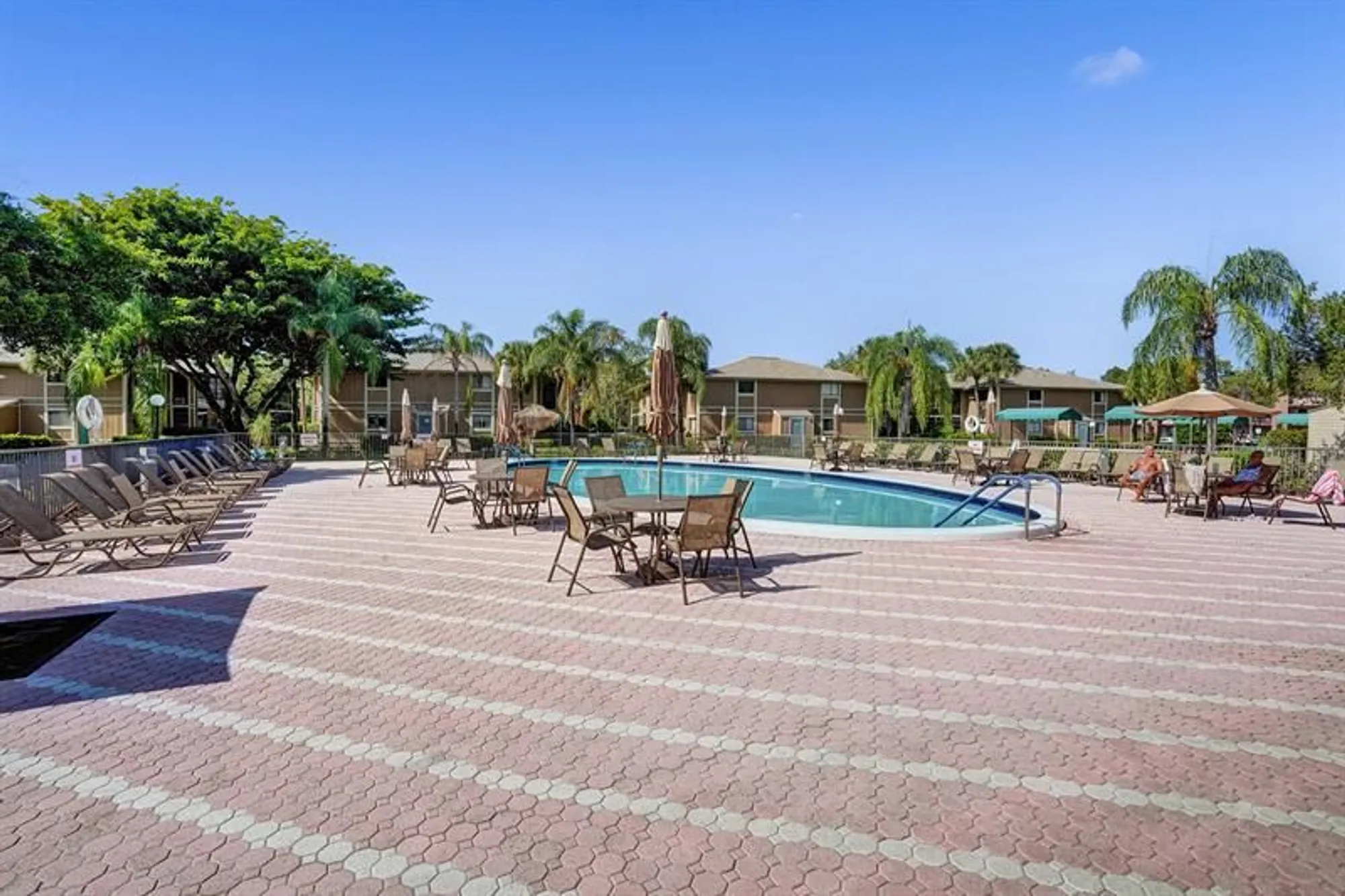 Property Slideshow image 61 of 66 | 7432 ashmont cir 208, Tamarac, FL, 33321