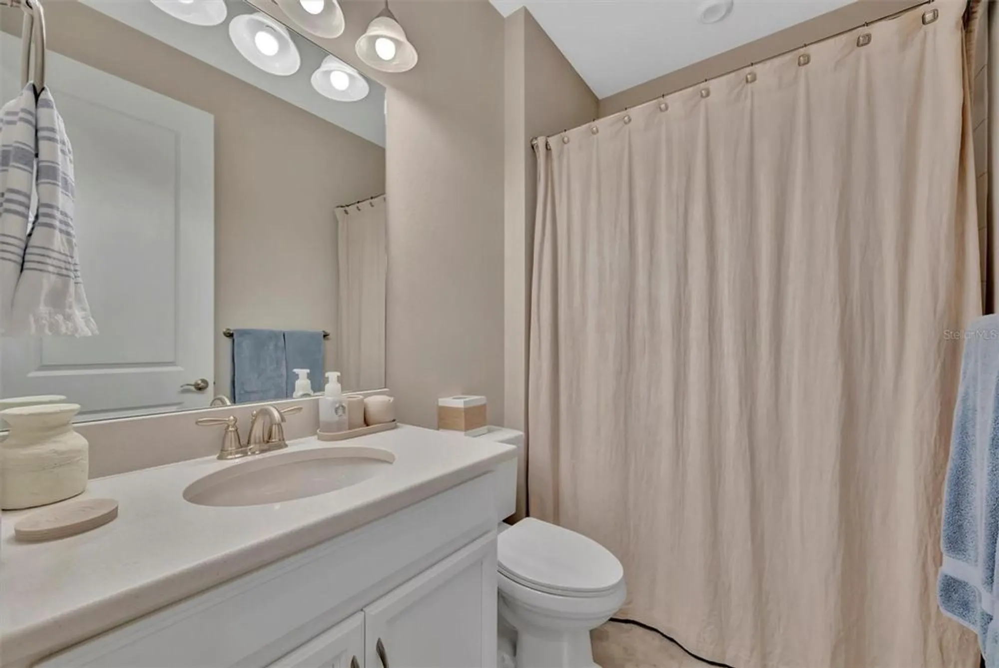 Property Slideshow image 41 of 71 | 5320 morey farms loop, Palmetto, FL, 34221