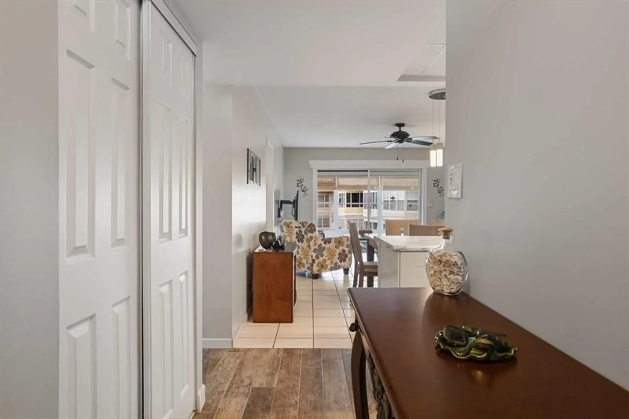 Property Slideshow image 10 of 46 | 3051 nw 46th ave 408, Lauderdale Lakes, FL, 33313
