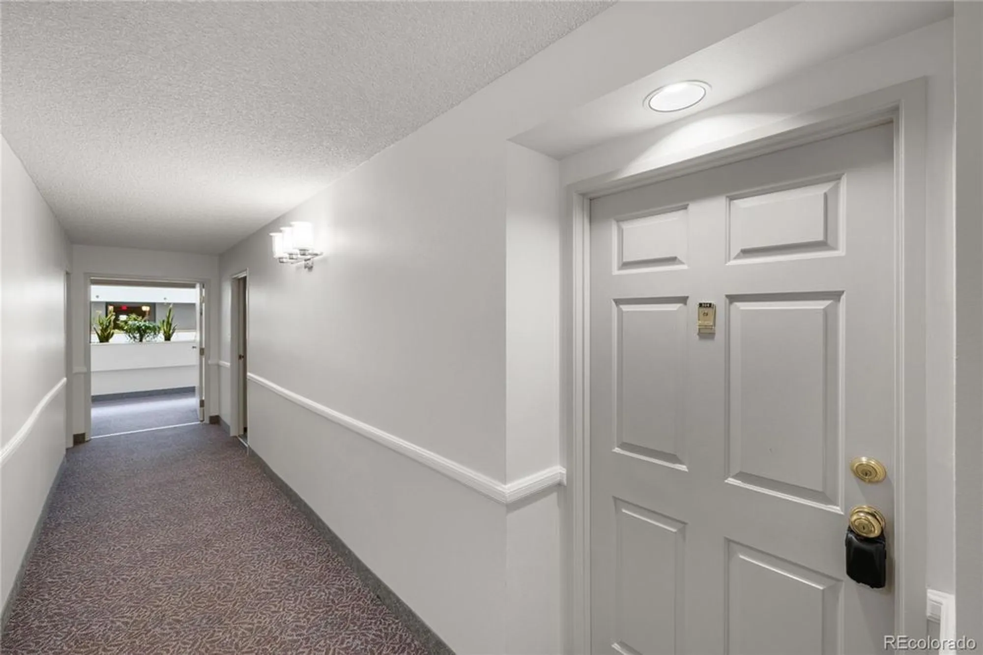 Property Slideshow image 8 of 25 | 13931 e marina dr apt 304, Aurora, CO, 80014