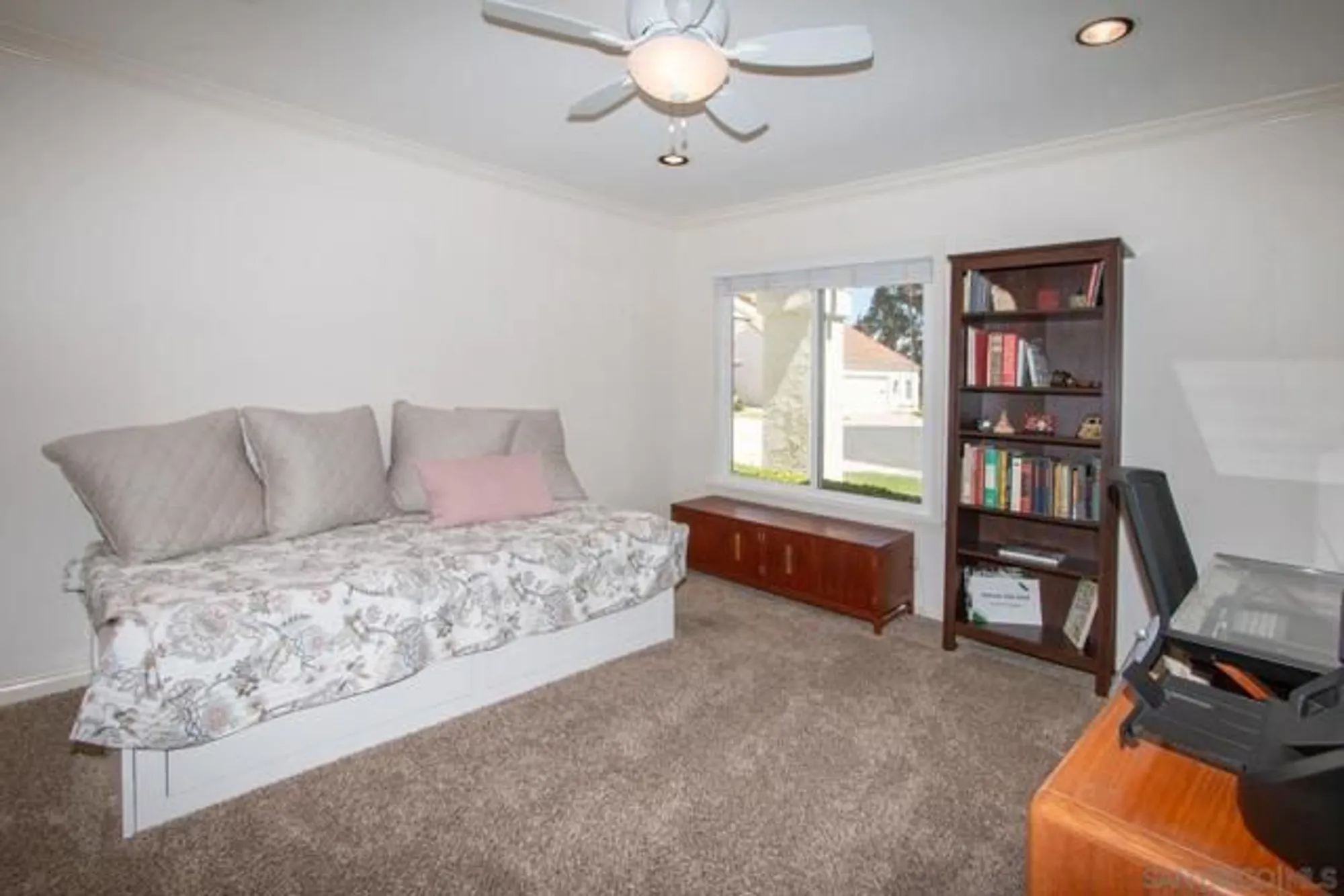 Property Slideshow image 38 of 41 | 17762 plaza acosta, San Diego, CA, 92128