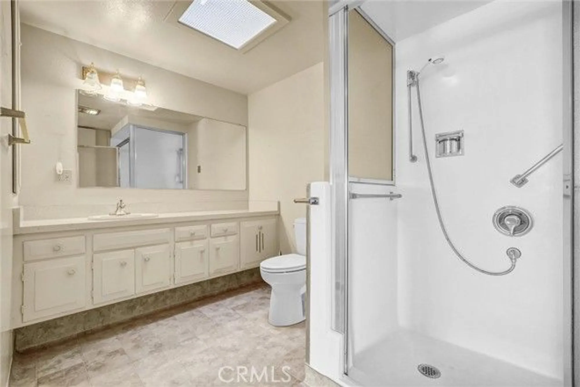 Property Slideshow image 20 of 28 | 13500 saint andrews dr apt 7f, Seal Beach, CA, 90740