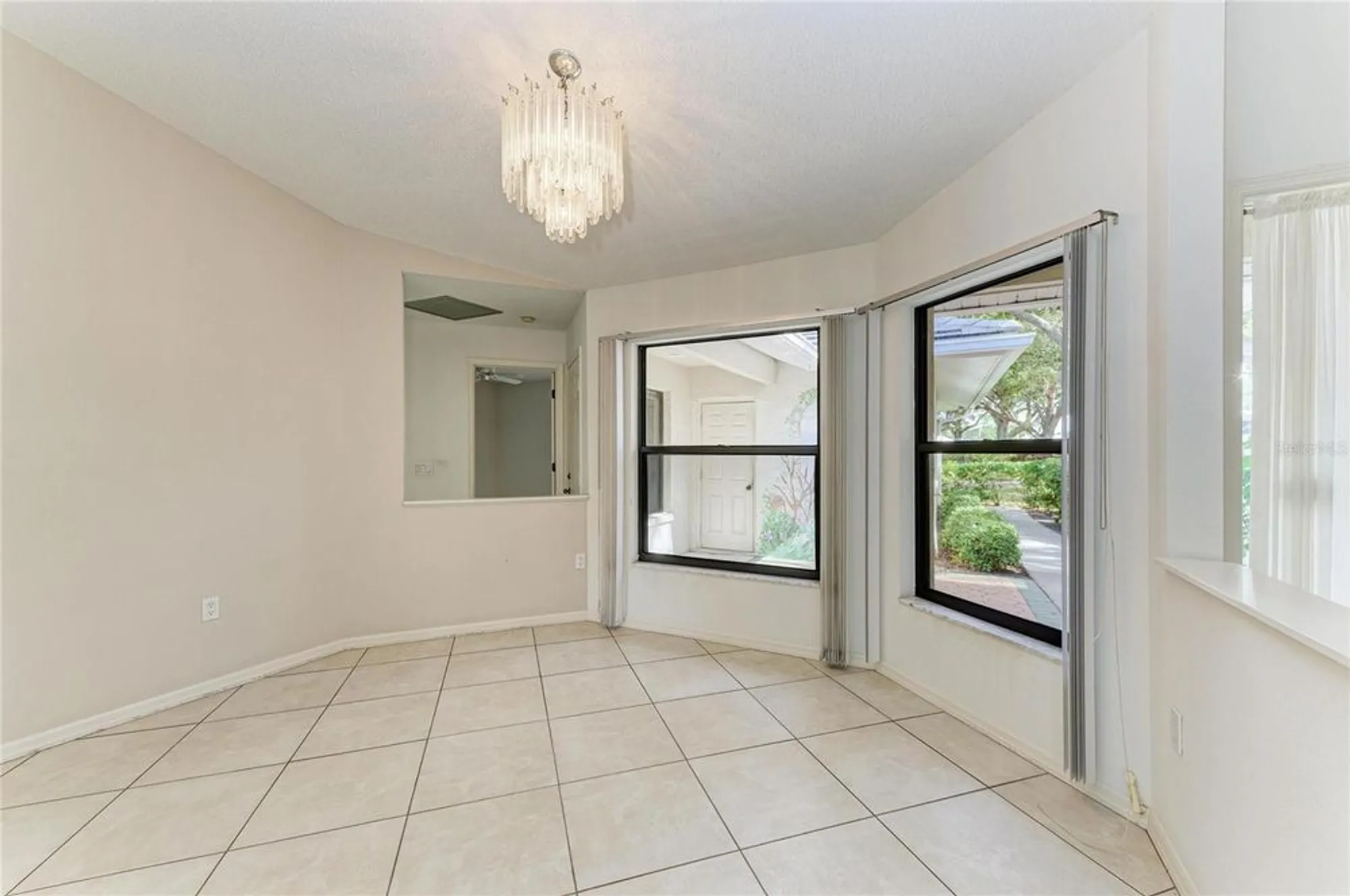 Property Slideshow image 10 of 62 | 101 southampton pl 248, Venice, FL, 34293