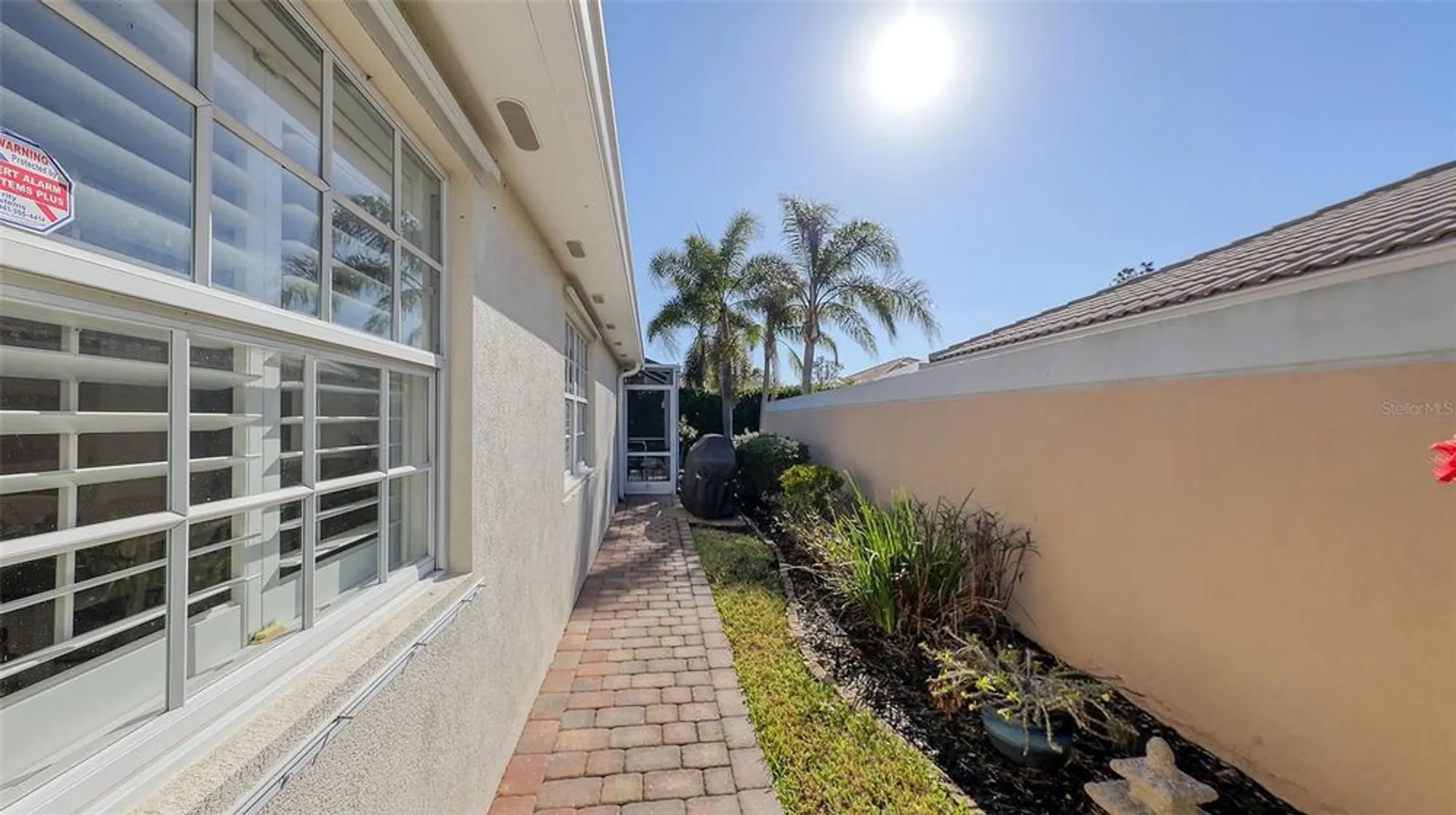 Property Slideshow image 38 of 93 | 7575 quinto dr, Sarasota, FL, 34238