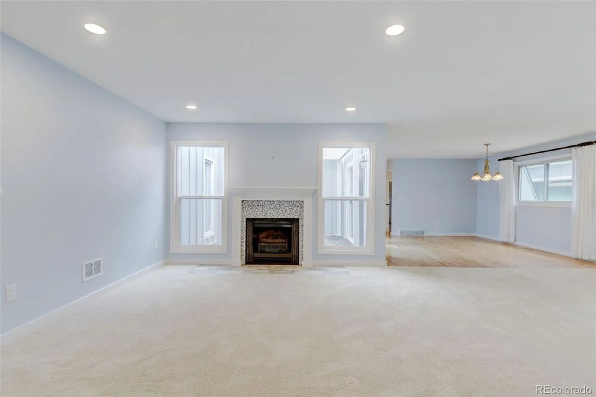 Property Slideshow image 8 of 39 | 20 scott dr, Broomfield, CO, 80020