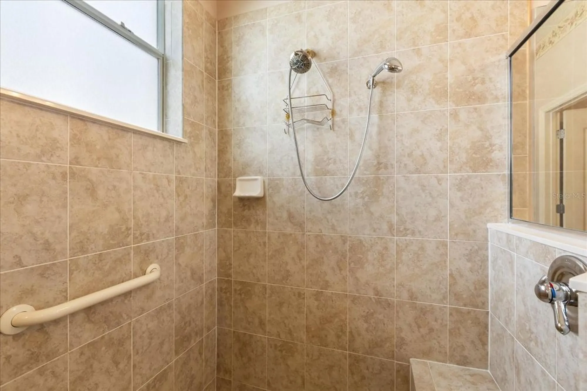 Property Slideshow image 14 of 28 | 1424 irwin way, The Villages, FL, 32162