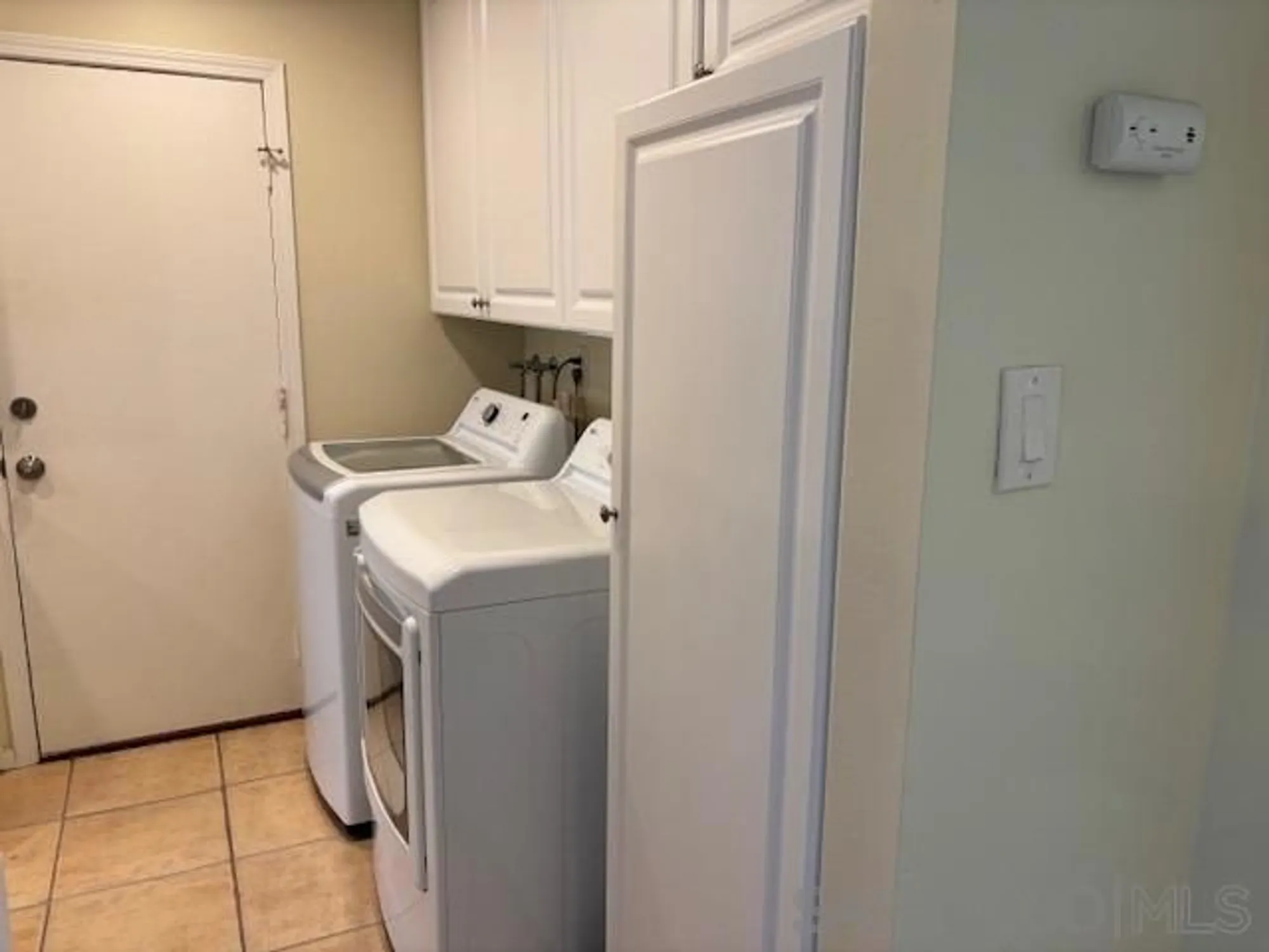 Property Slideshow image 21 of 54 | 3651 north way, Oceanside, CA, 92056