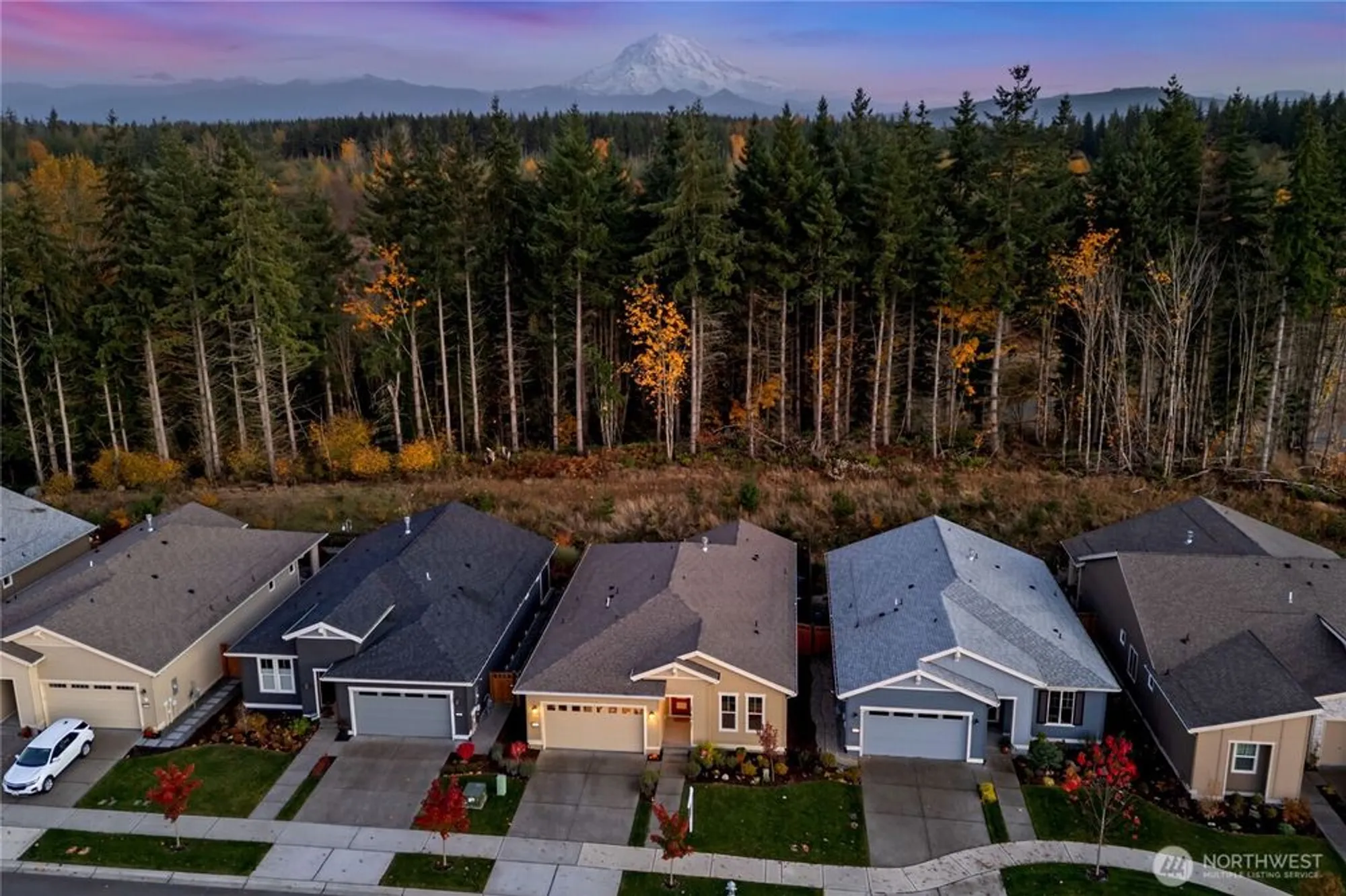 Property Slideshow image 2 of 37 | 15221 183rd ave e unit e, Bonney Lake, WA, 98391