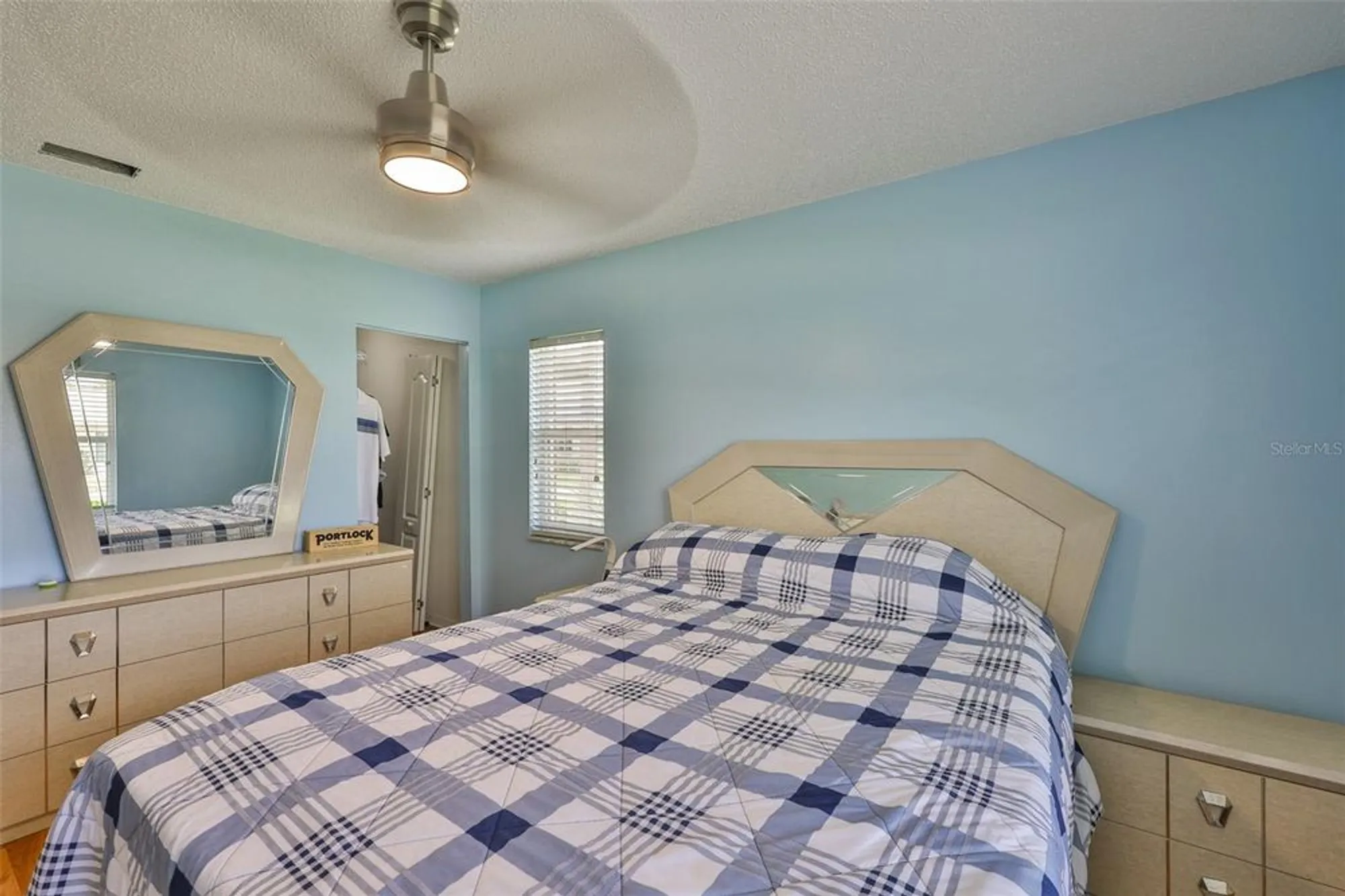 Property Slideshow image 15 of 55 | 1905 canterbury ln unit 17, Sun City Center, FL, 33573
