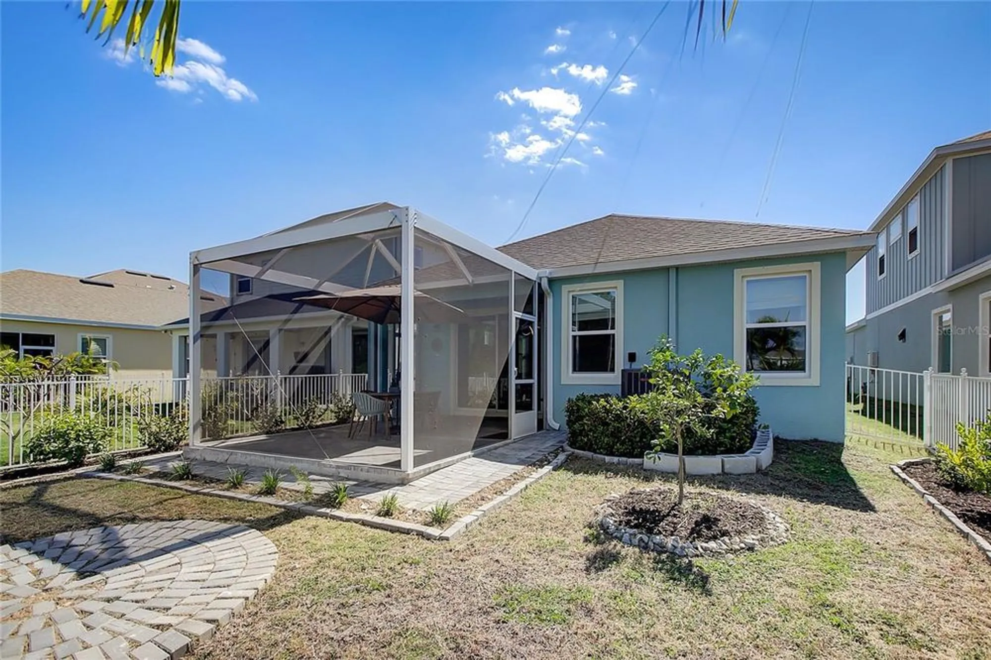 Property Slideshow image 54 of 91 | 411 sandsend ct, Apollo Beach, FL, 33572