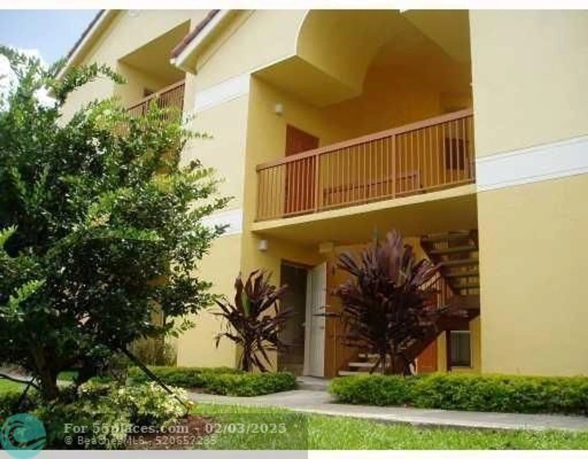 Property Slideshow image 1 of 15 | 7610 westwood dr apt 116, Tamarac, FL, 33321