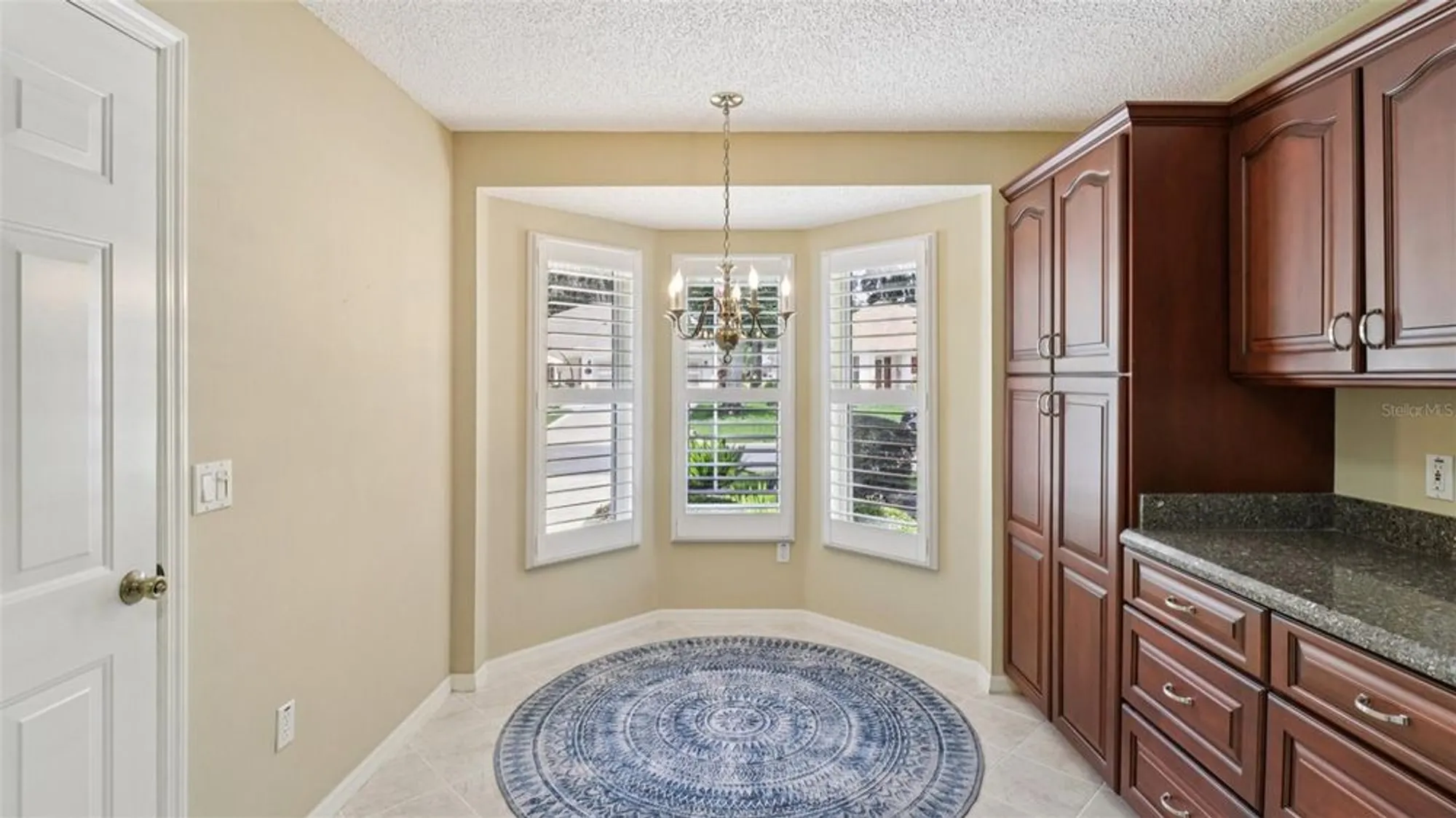 Property Slideshow image 13 of 43 | 916 pasadena way, The Villages, FL, 32159