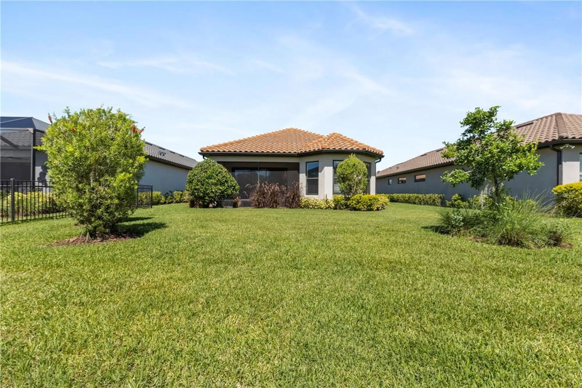 Property Slideshow image 36 of 49 | 3312 francoa dr, Odessa, FL, 33556