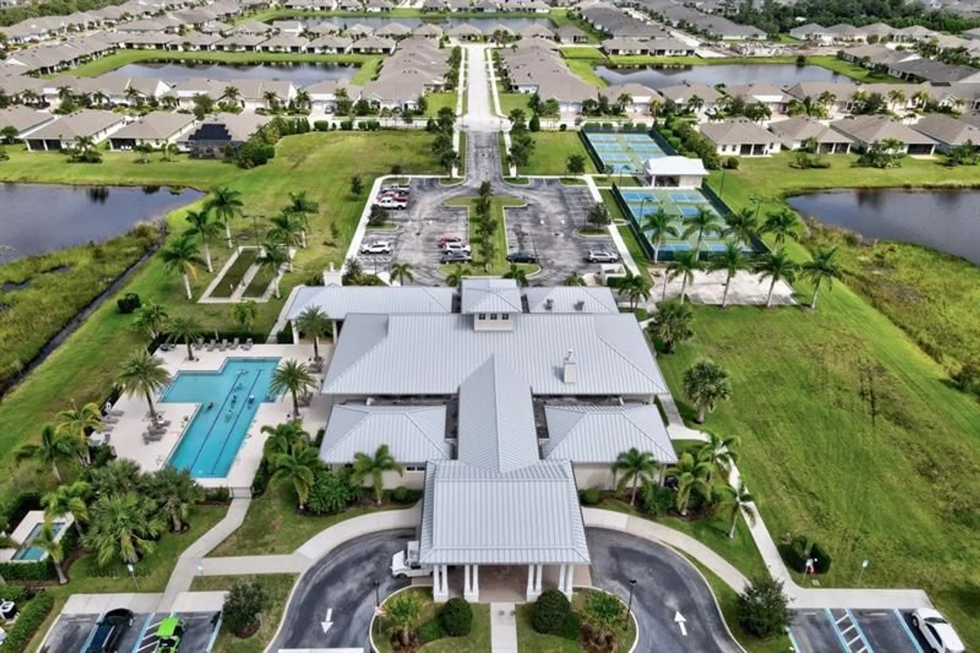 Property Slideshow image 39 of 44 | 3577 loblolly sq, Vero Beach, FL, 32966