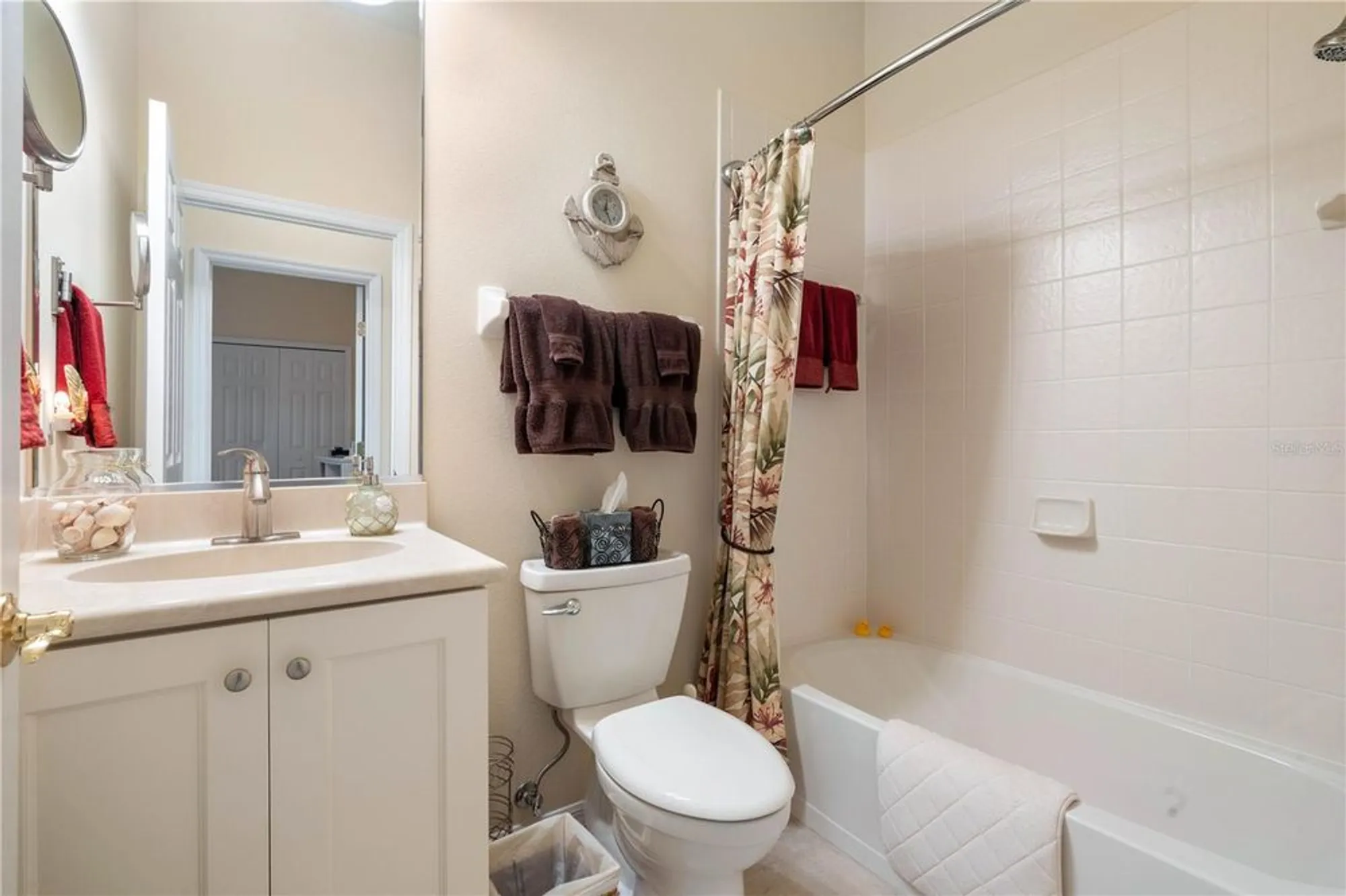 Property Slideshow image 22 of 45 | 1127 hansberry ct, Ormond Beach, FL, 32174