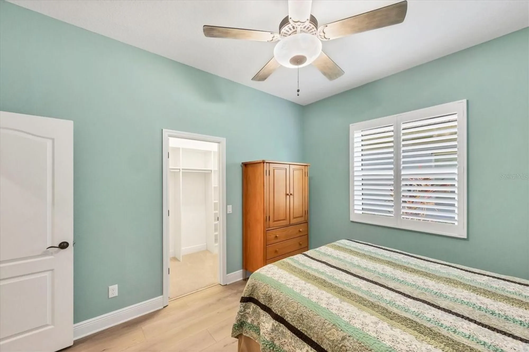 Property Slideshow image 33 of 83 | 4118 midnight blue run, Bradenton, FL, 34211