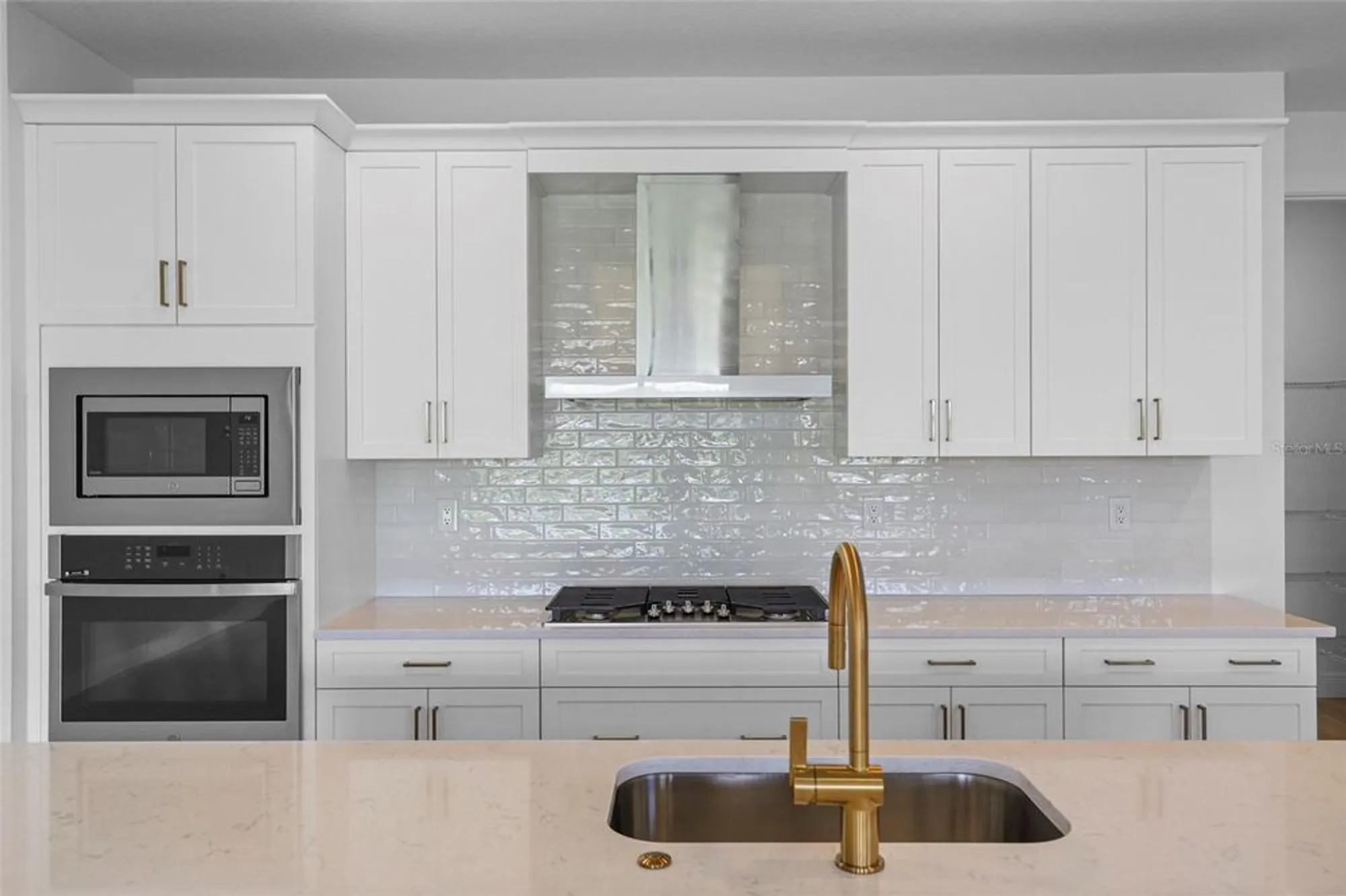 Property Slideshow image 5 of 62 | 18119 cresswind ter, Lakewood Ranch, FL, 34211