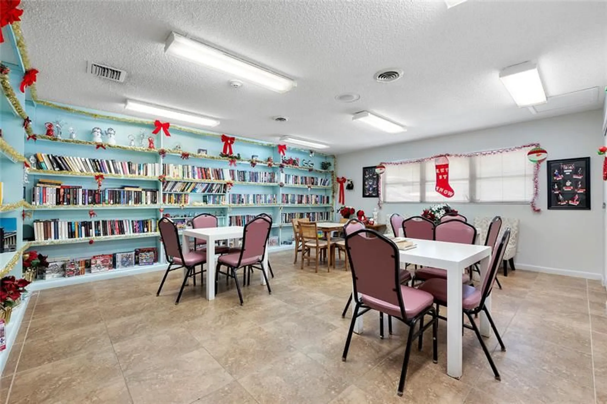 Property Slideshow image 26 of 31 | 7807 golf circle dr 211, Margate, FL, 33063