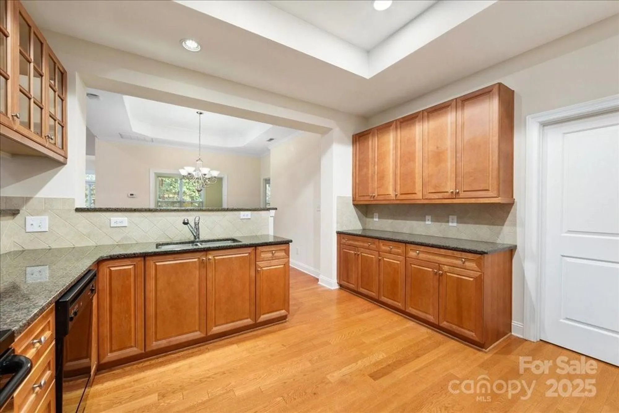 Property Slideshow image 20 of 48 | 1924 mezzo ct, Matthews, NC, 28105