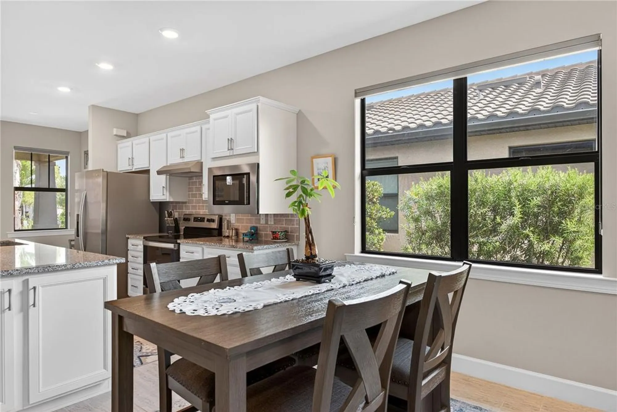 Property Slideshow image 14 of 82 | 2592 brassica dr, North Port, FL, 34289