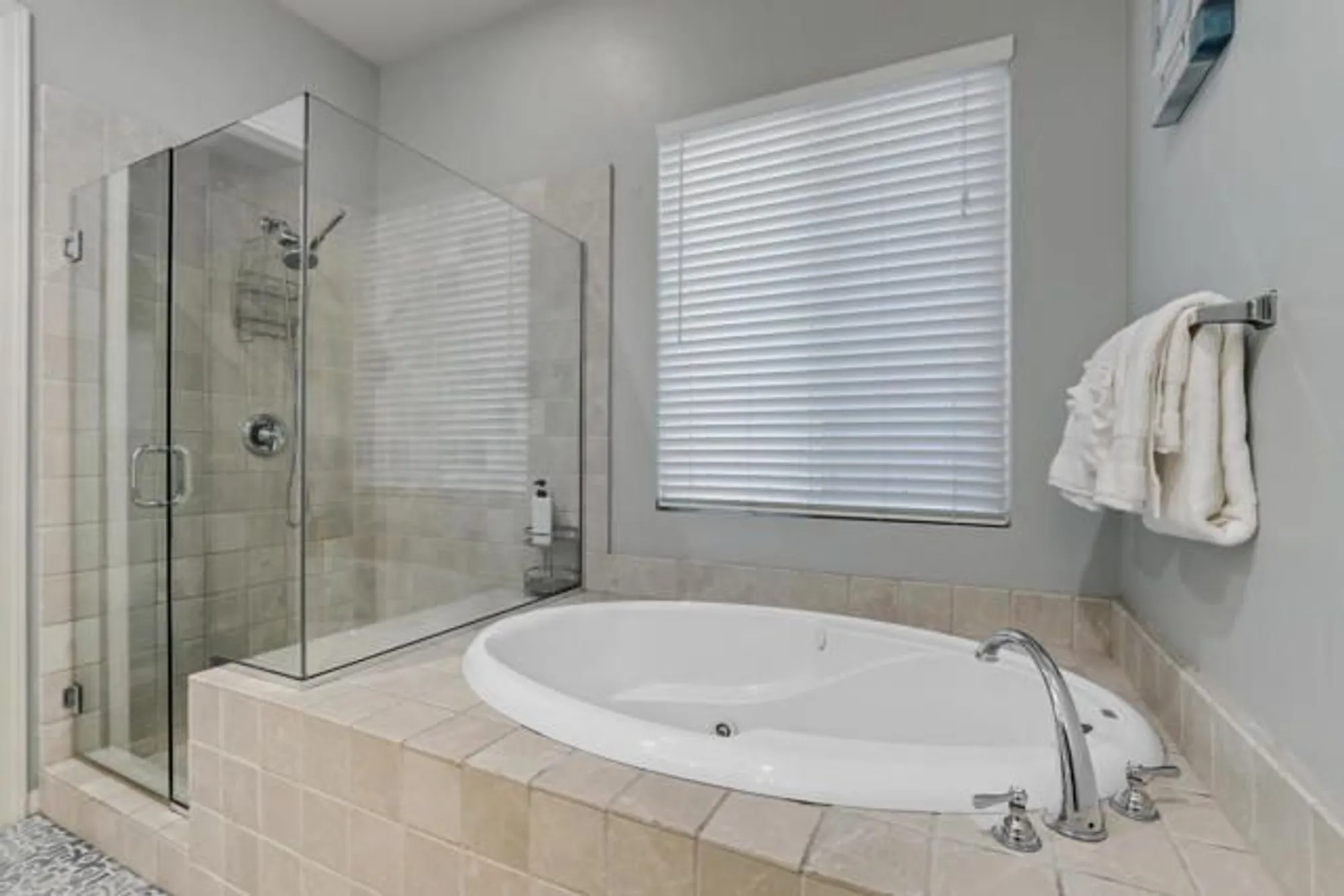 Property Slideshow image 18 of 43 | 43310 sentiero dr, Indio, CA, 92203