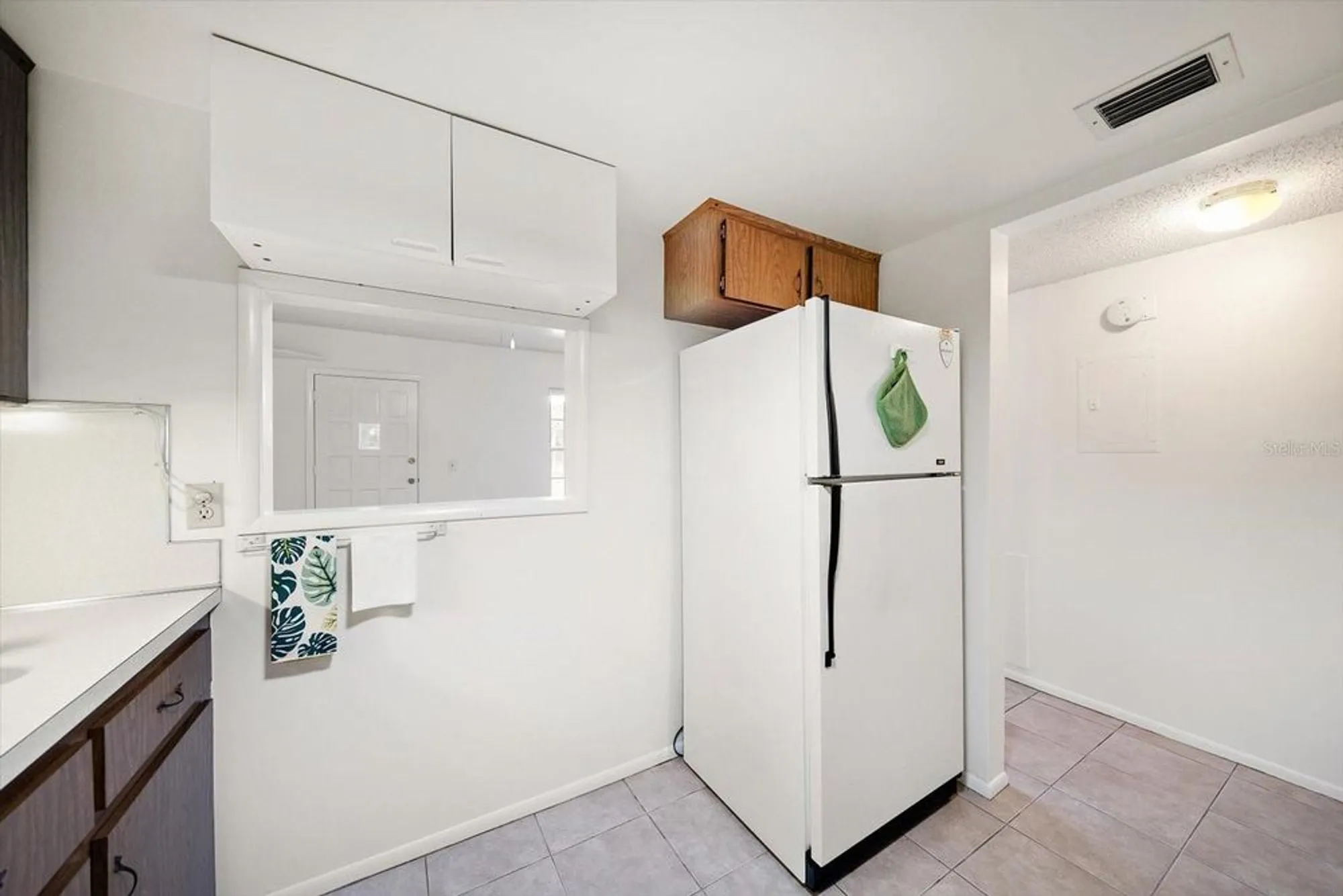 Property Slideshow image 32 of 34 | 2466 ecuadorian way 38, Clearwater, FL, 33763