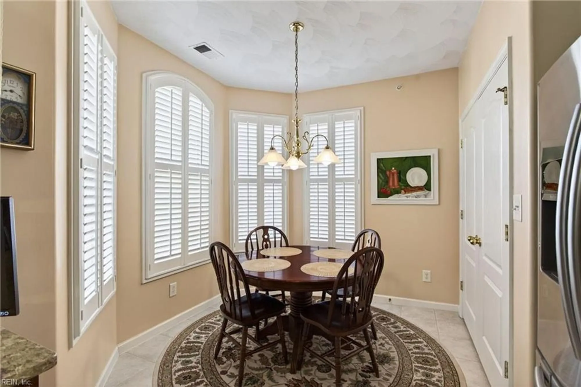 Property Slideshow image 6 of 33 | 3403 misty dawn ct, Virginia Beach, VA, 23456