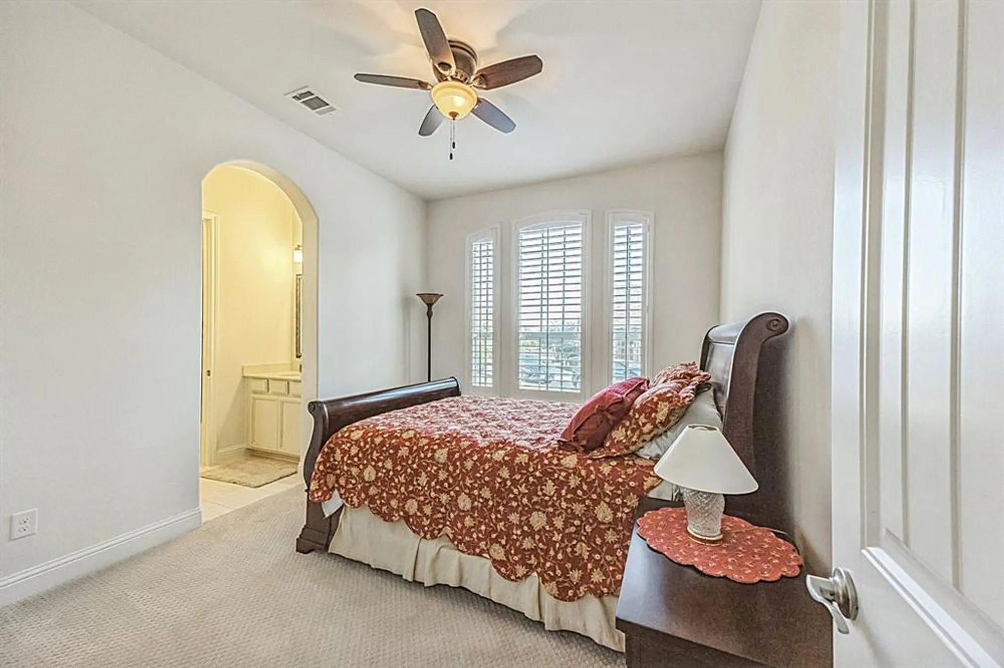 Property Slideshow image 24 of 40 | 5308 sutton cir, Mckinney, TX, 75070