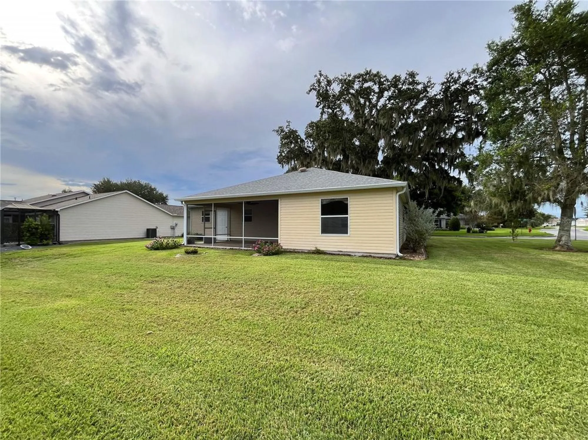 Property Slideshow image 6 of 24 | 9230 se 179th wesley st, The Villages, FL, 32162