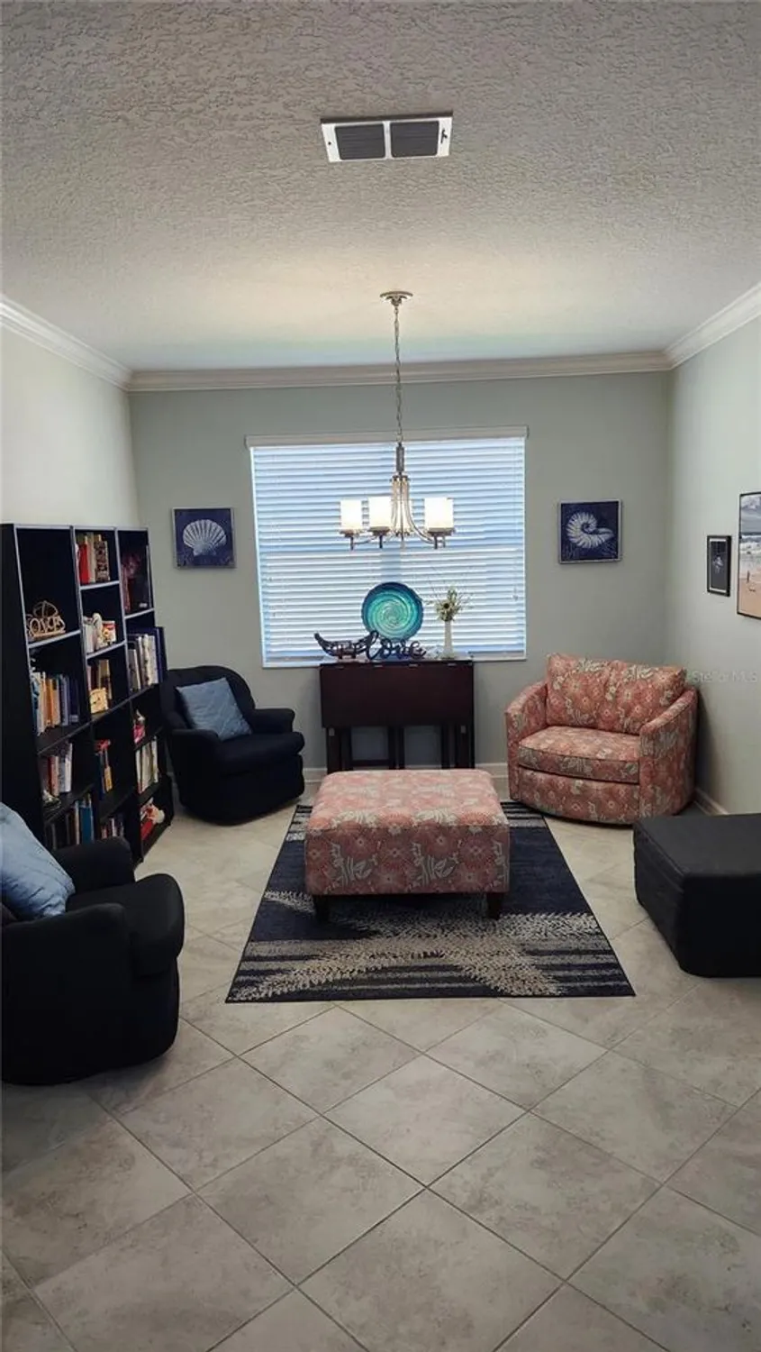 Property Slideshow image 3 of 20 | 3986 bedford ave, Winter Haven, FL, 33884