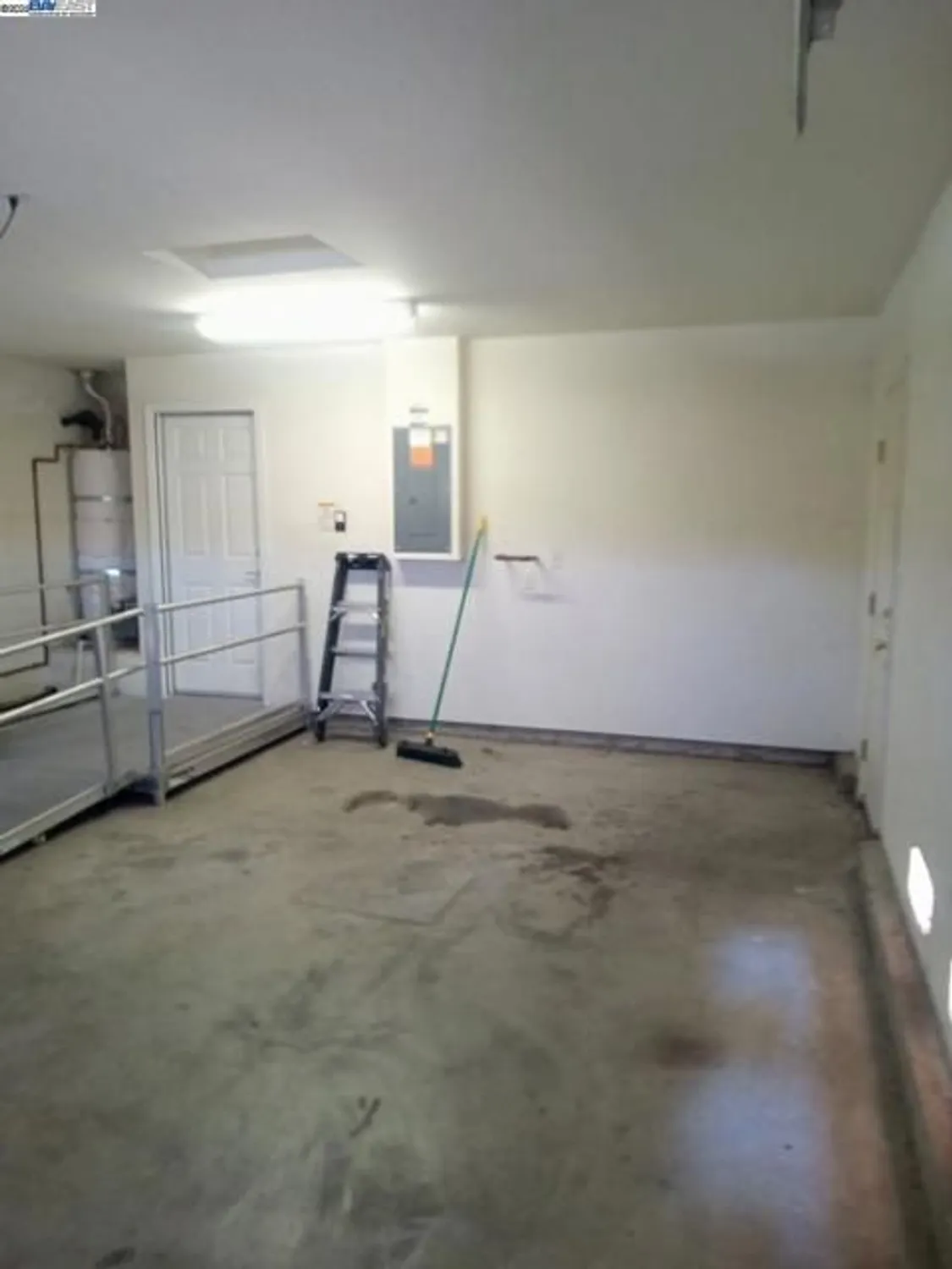 Property Slideshow image 18 of 26 | 308 willow brook way, Rio Vista, CA, 94571