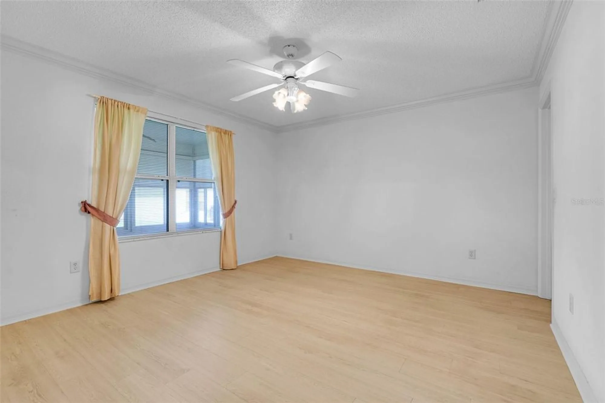 Property Slideshow image 22 of 40 | 870 henderson ln, The Villages, FL, 32162