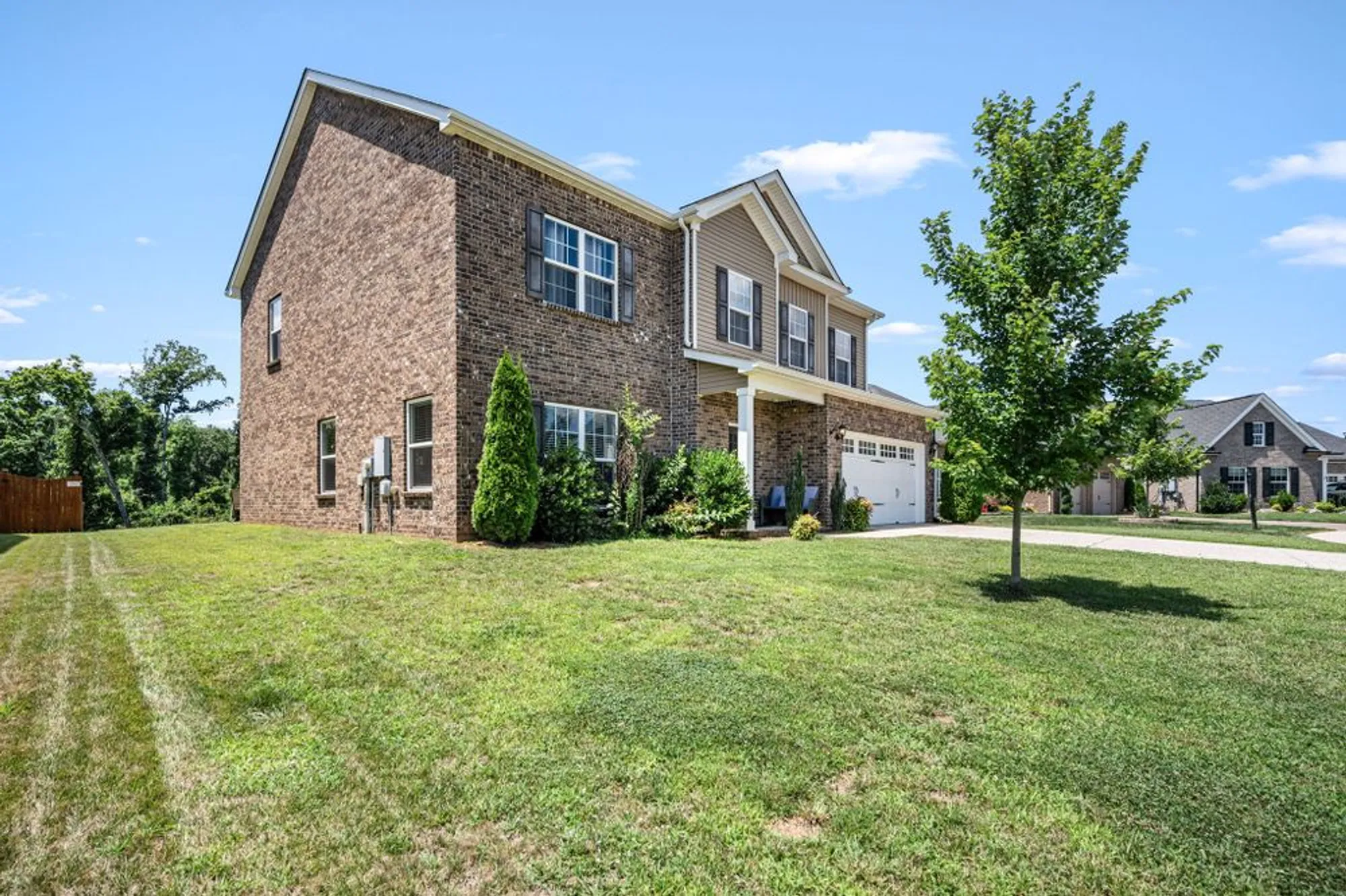 Property Slideshow image 2 of 31 | 1629 summit rdg, Lebanon, TN, 37090