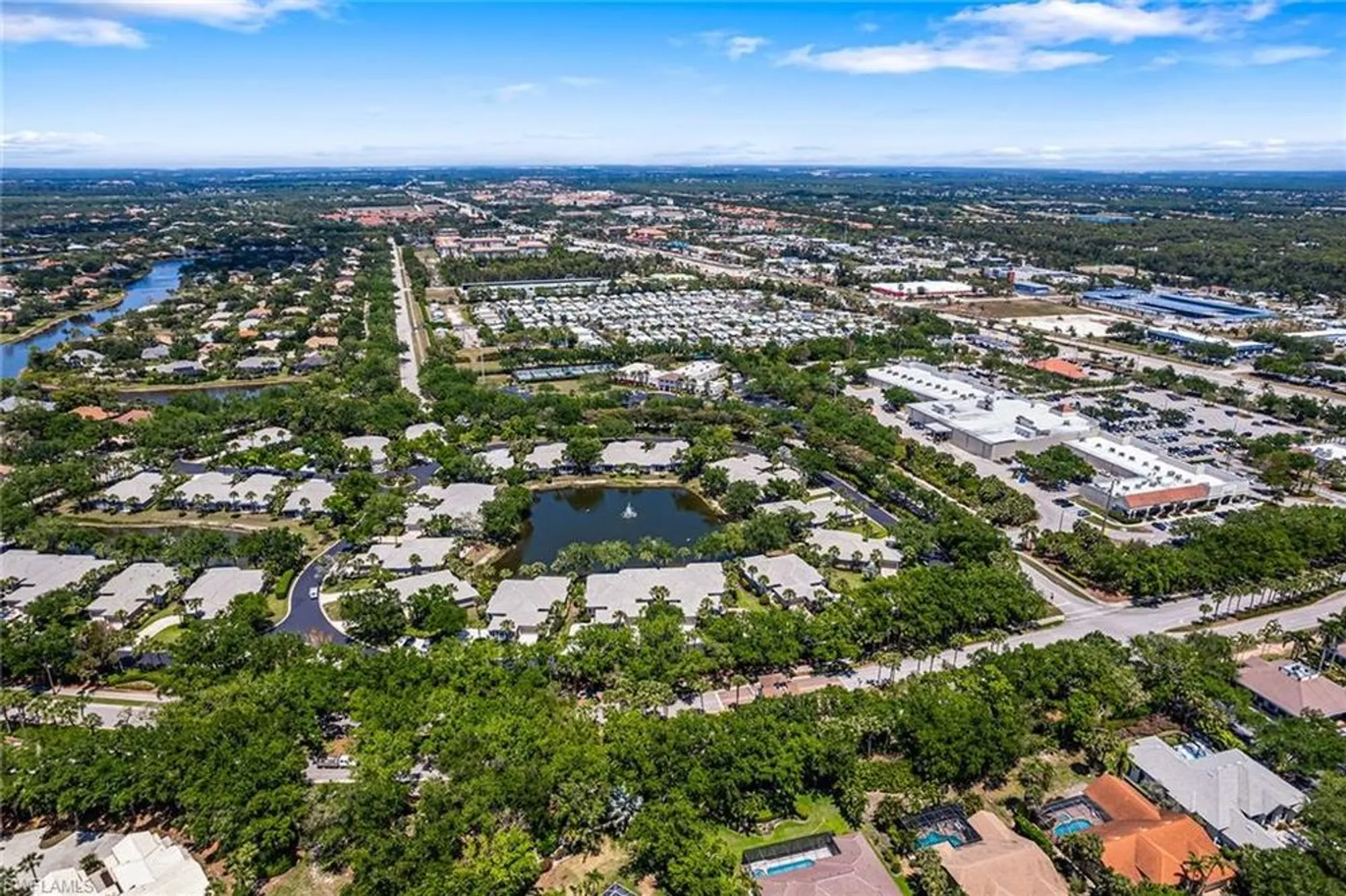 Property Slideshow image 17 of 19 | 3365 wildwood lake cir, Bonita Springs, FL, 34134