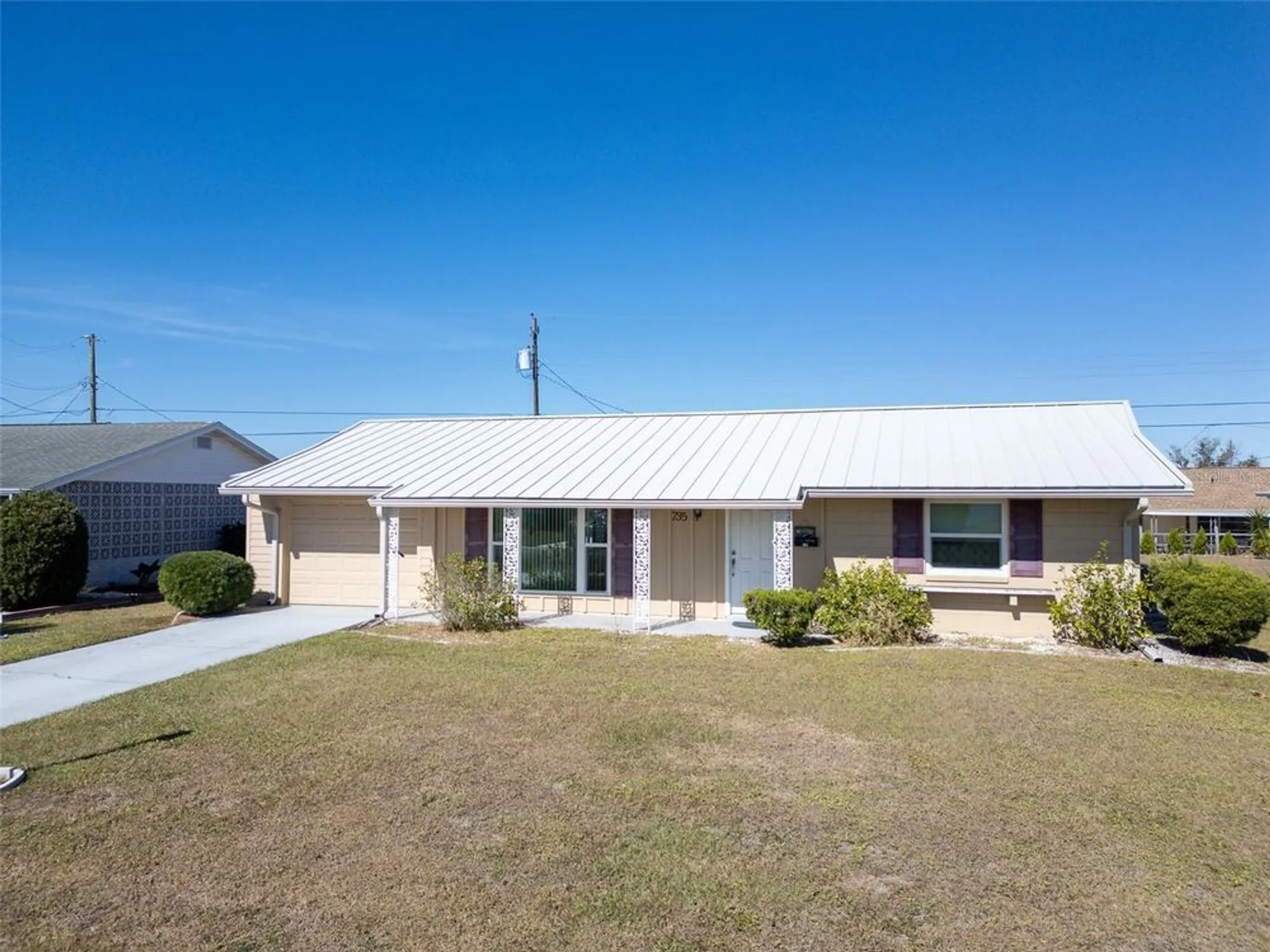 Property Slideshow image 5 of 53 | 735 torrey pines ave, Sun City Center, FL, 33573