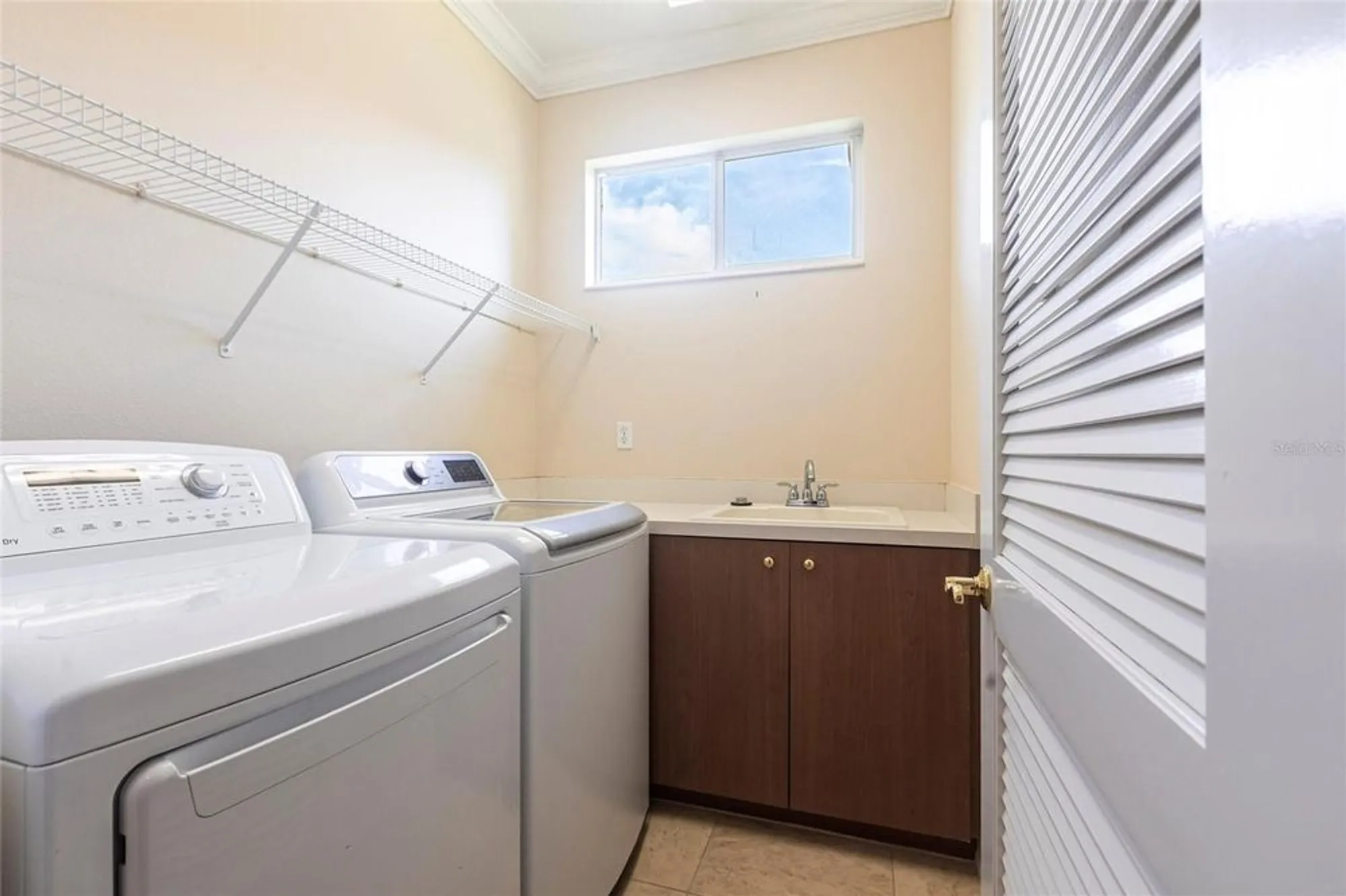 Property Slideshow image 42 of 51 | 7211 treymore ct, Sarasota, FL, 34243