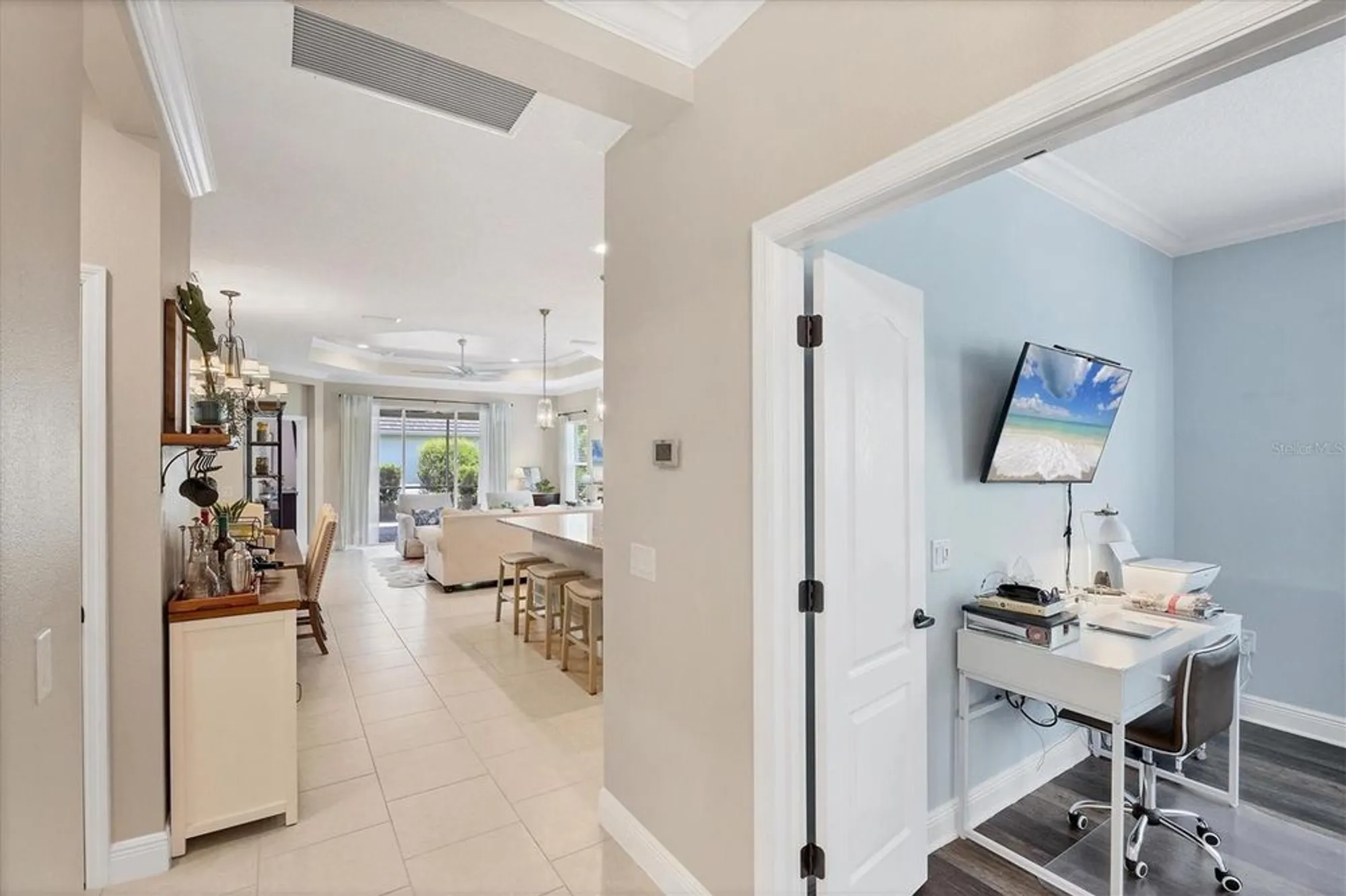 Property Slideshow image 5 of 61 | 3111 sky blue cv, Bradenton, FL, 34211