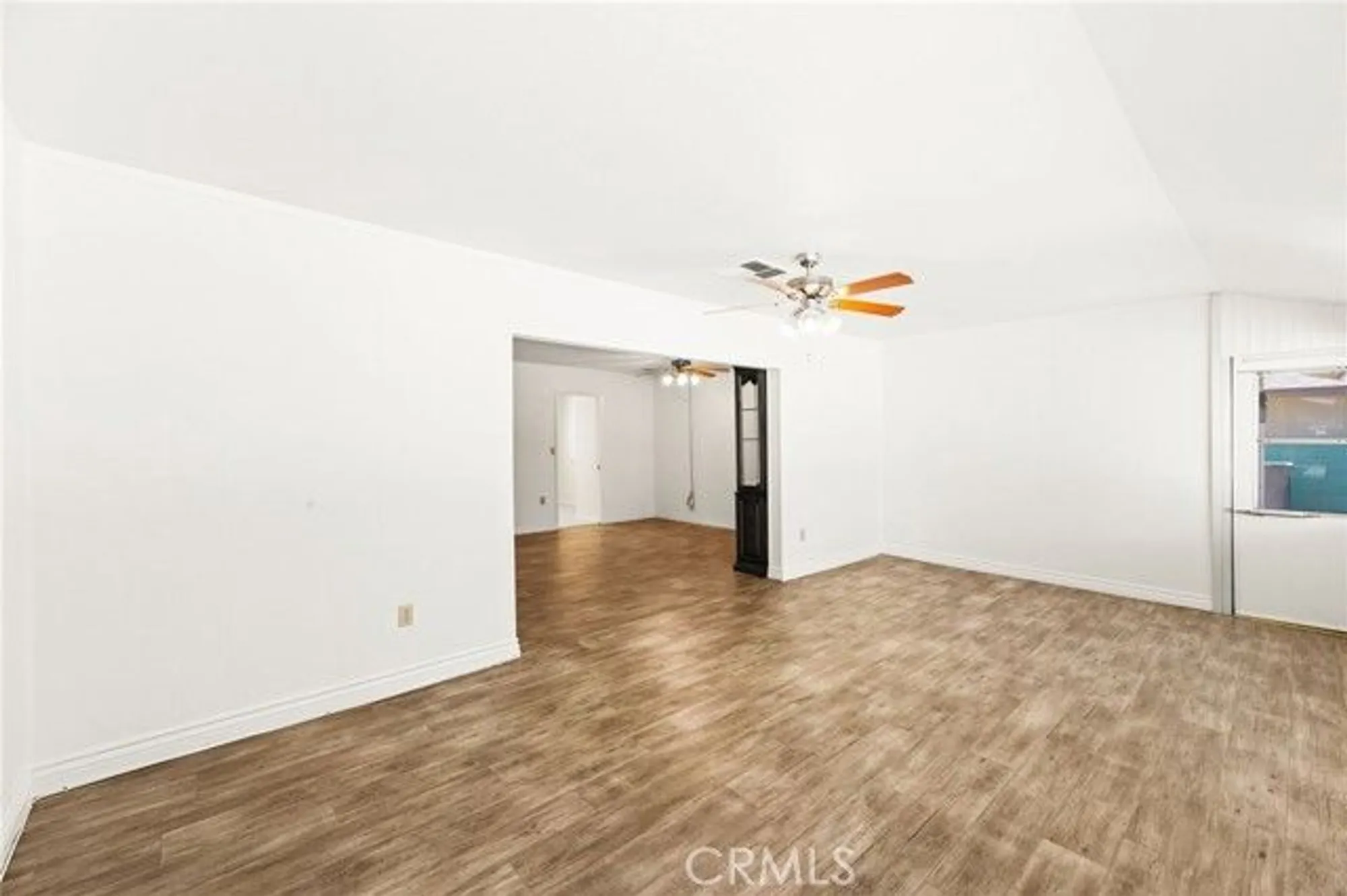 Property Slideshow image 20 of 54 | 26470 new bedford rd, Menifee, CA, 92586