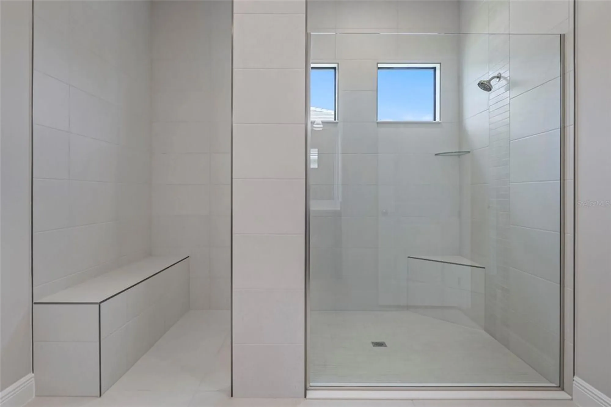 Property Slideshow image 40 of 80 | 4918 kiva cir, Lakewood Ranch, FL, 34211