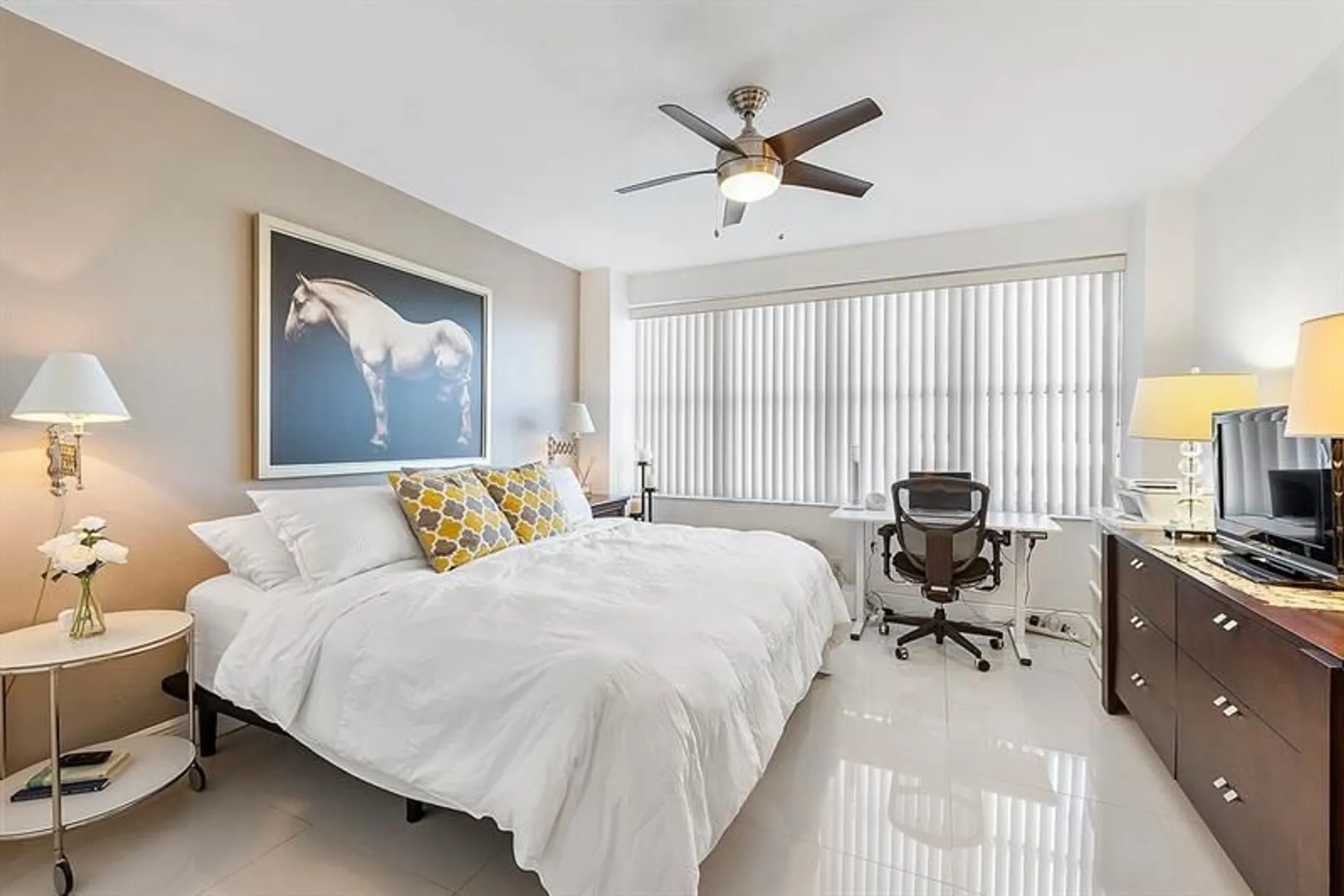 Property Slideshow image 19 of 53 | 3300 ne 36th st 303, Fort Lauderdale, FL, 33308
